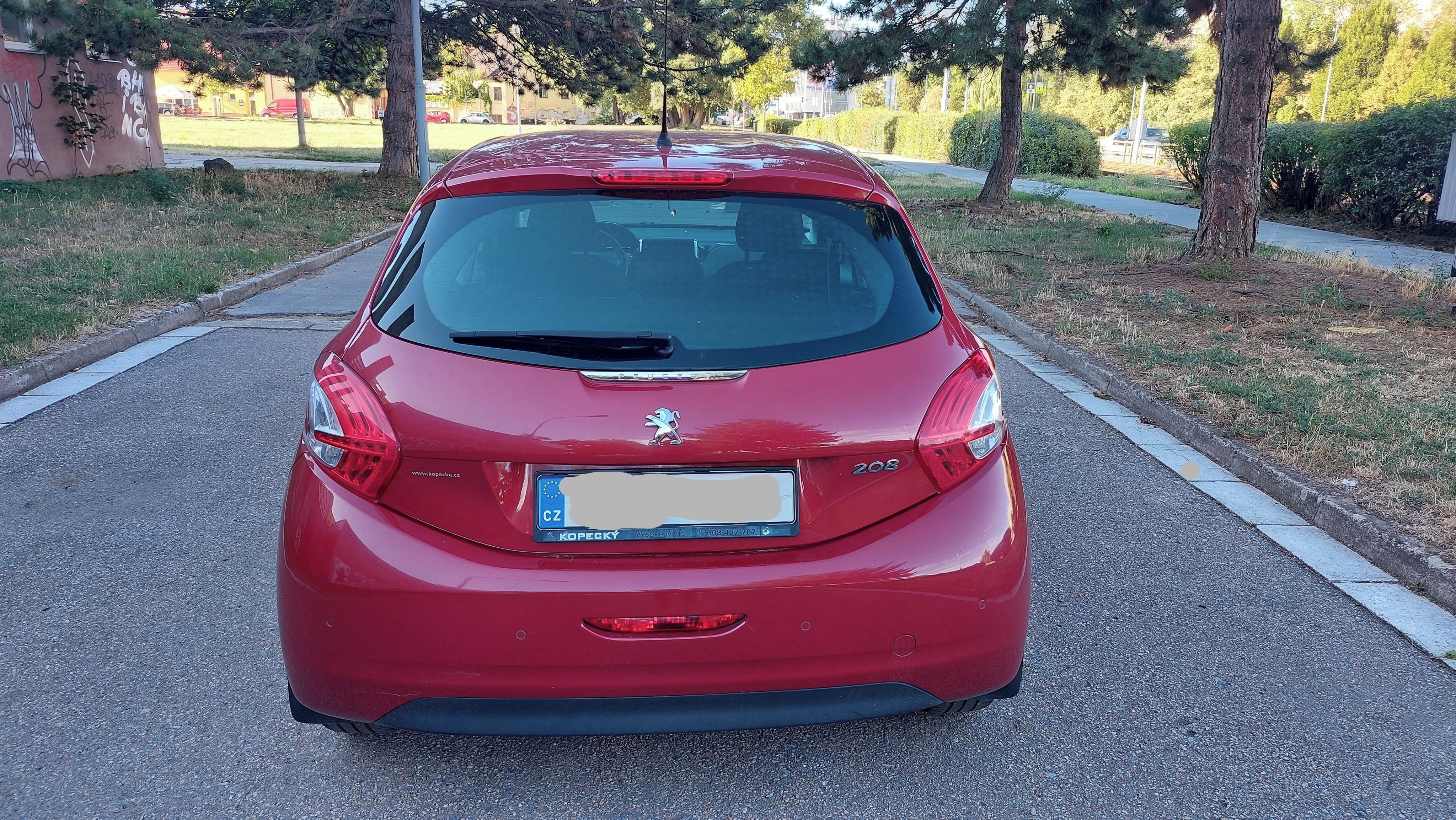 Peugeot 208, 1,2 PureTech, klima, tempomat - fotka 3