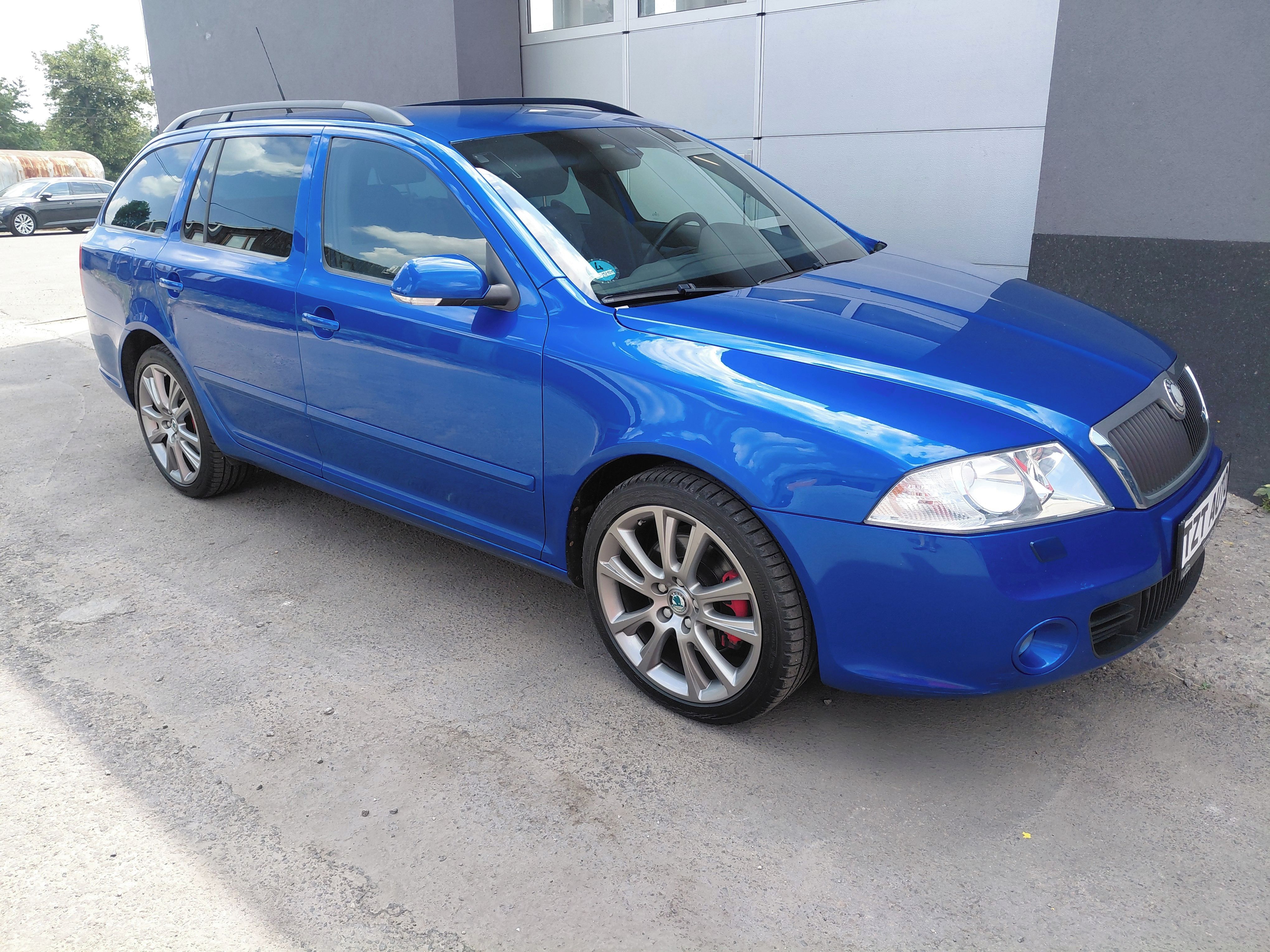 Škoda Octavia, II 2.0TDi RS combi VELMI PĚKNÁ - fotka 6