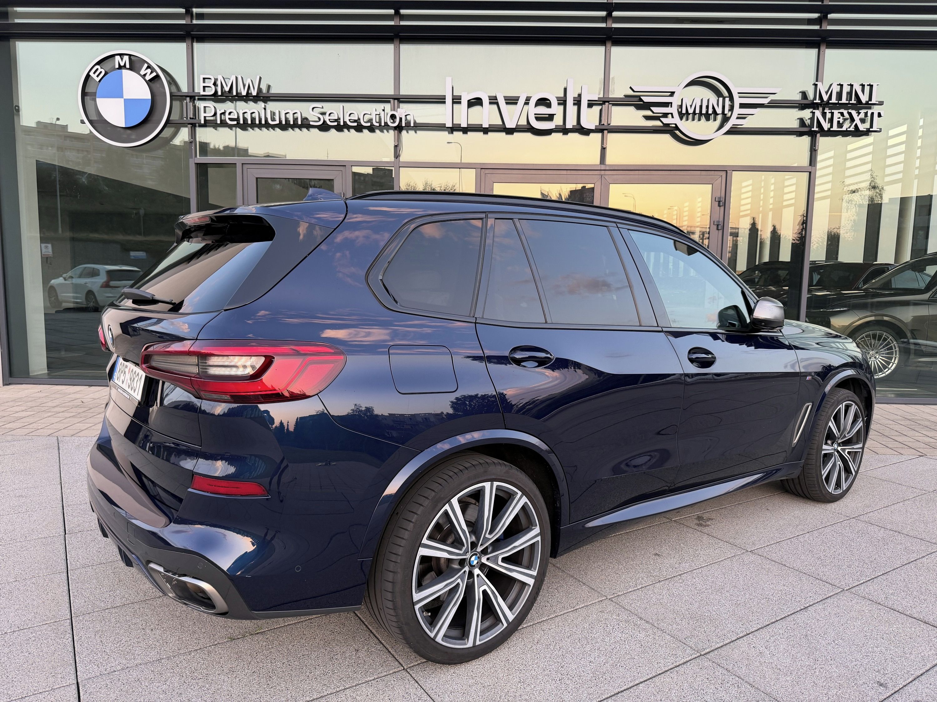 BMW X5, BMW X5 M50i xDrive (G05) - fotka 2