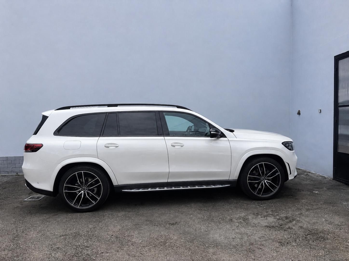 Mercedes-Benz GLS, 400d 4M - fotka 3