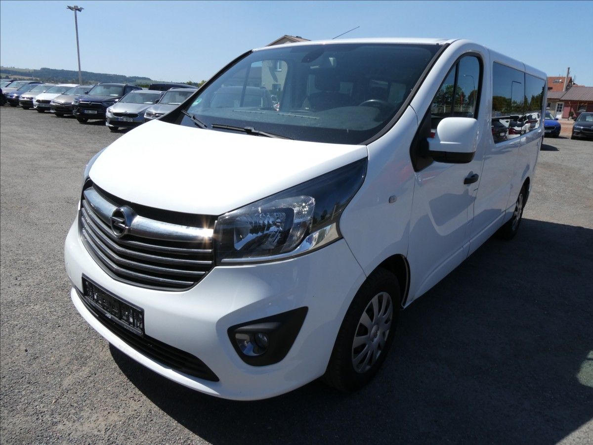 Opel Vivaro, 1,6 BiCDTi 107kW Long,8.MÍST,n - fotka 5