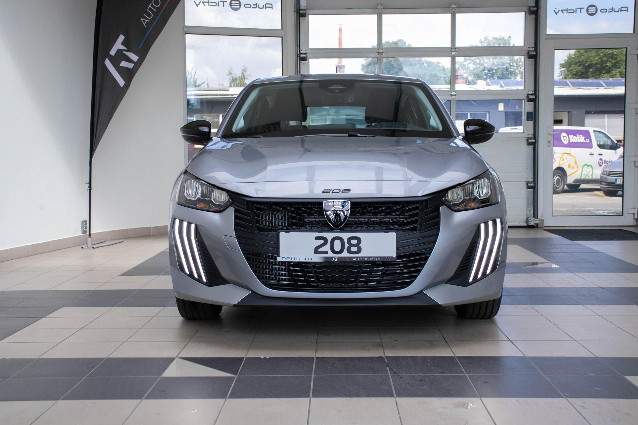 Peugeot 208, STYLE Turbo 100 MAN6 - fotka 2