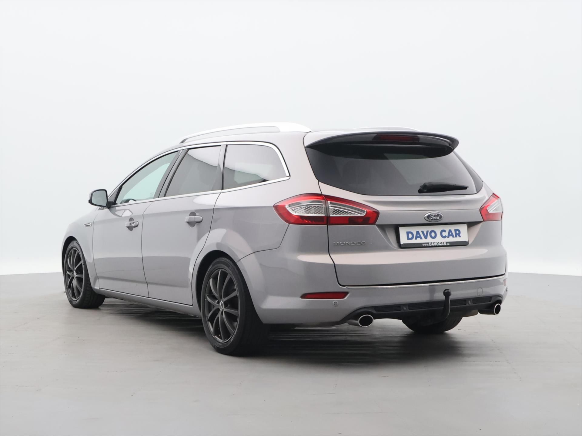 Ford Mondeo, 2,2 TDCi 147kW Titanium Xenon - fotka 5