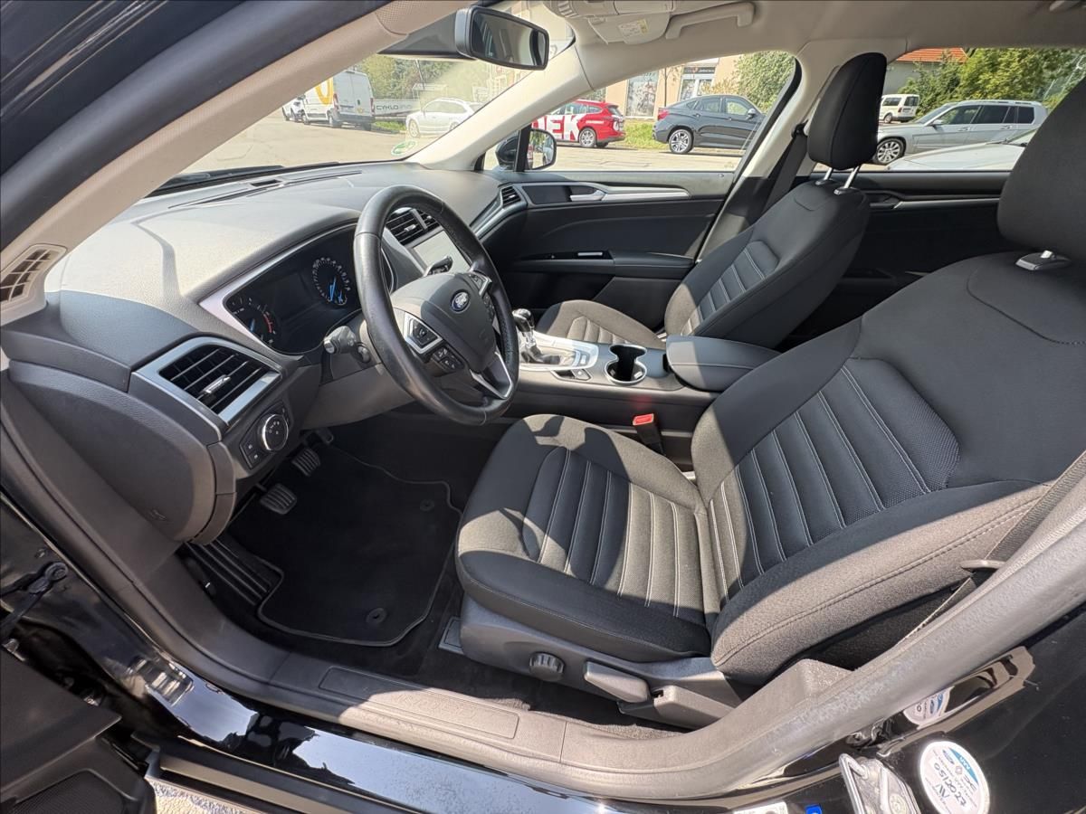 Ford Mondeo, 2,0 TDCi110kW,Led,ACC,Nav,Výhř - fotka 3