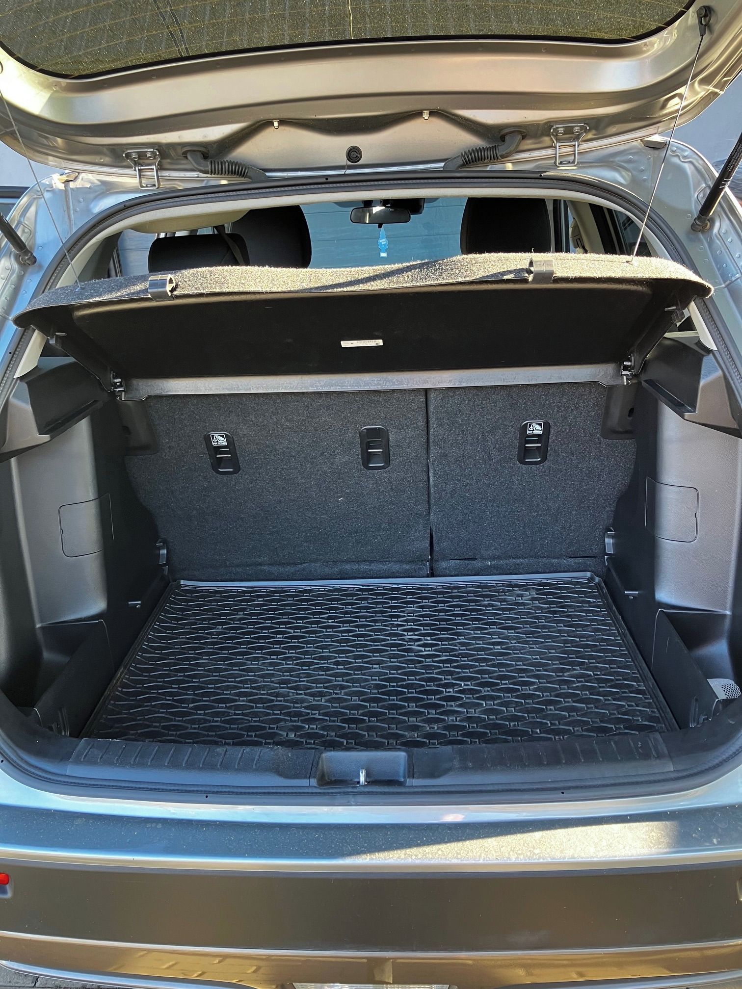 Suzuki Vitara, 1.4 Premium Hybrid 95 kW - fotka 2