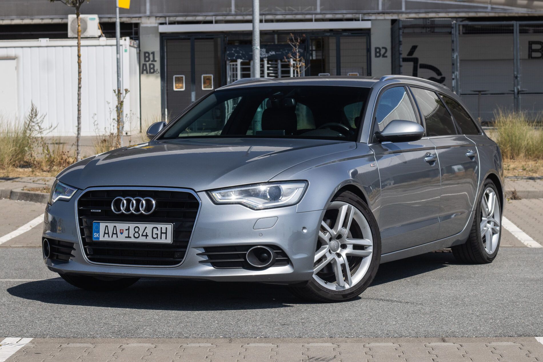 Audi A6 Avant