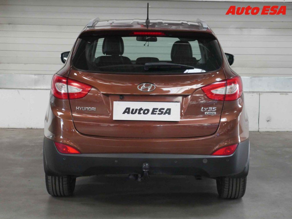 Hyundai ix35, 1.7 CRDI - fotka 5