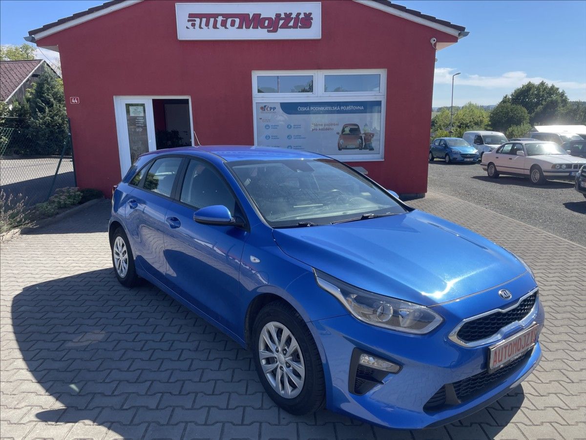 Kia Cee´d, 1,0 T-GDI ČR 50300 kM ZÁRUKA d