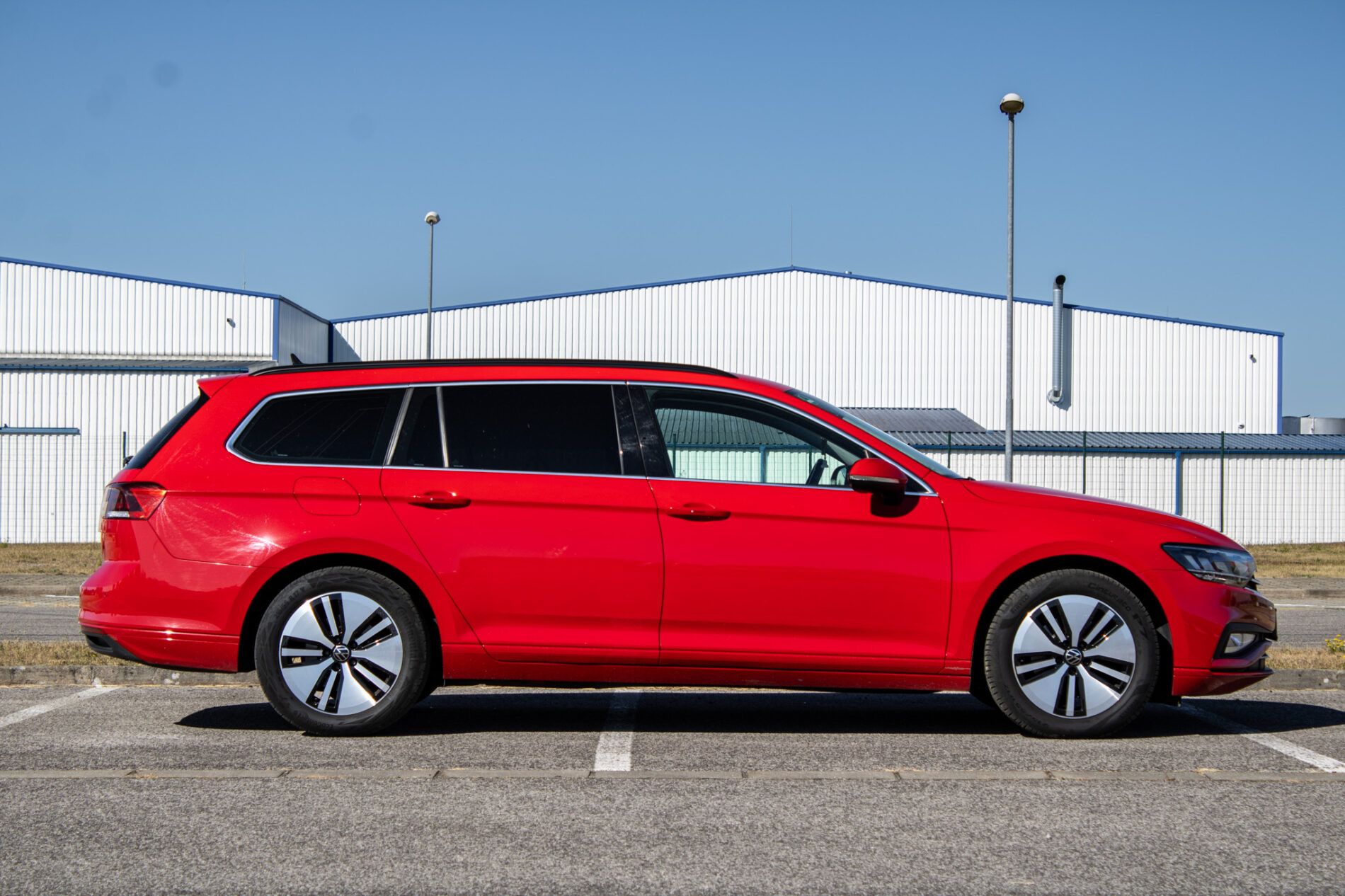Volkswagen Passat Variant - fotka 4