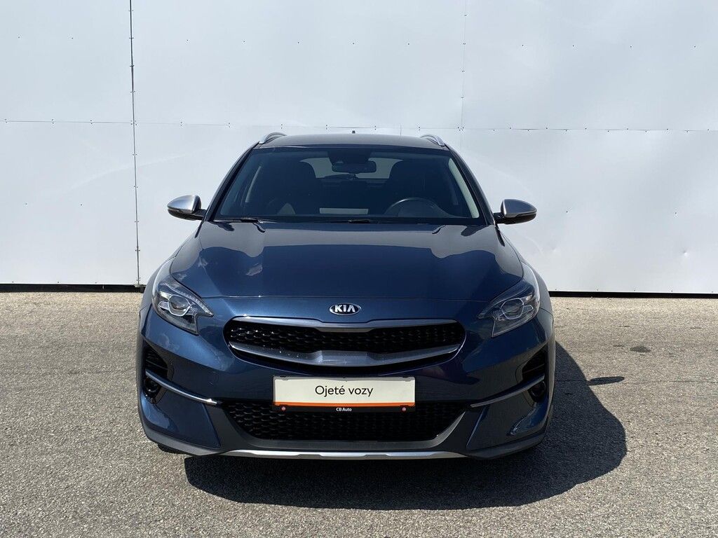 Kia XCee´d, 1.6 T-GDI 150 kW - fotka 5