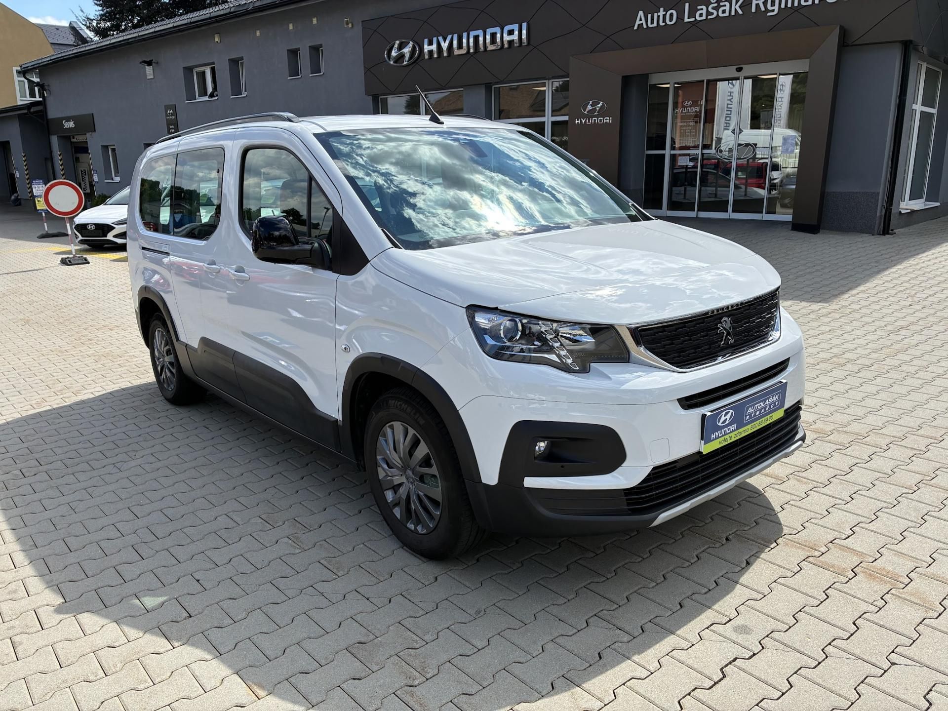 Peugeot Rifter, EV,e-GT 50 kWh-100KW, 22 000KM