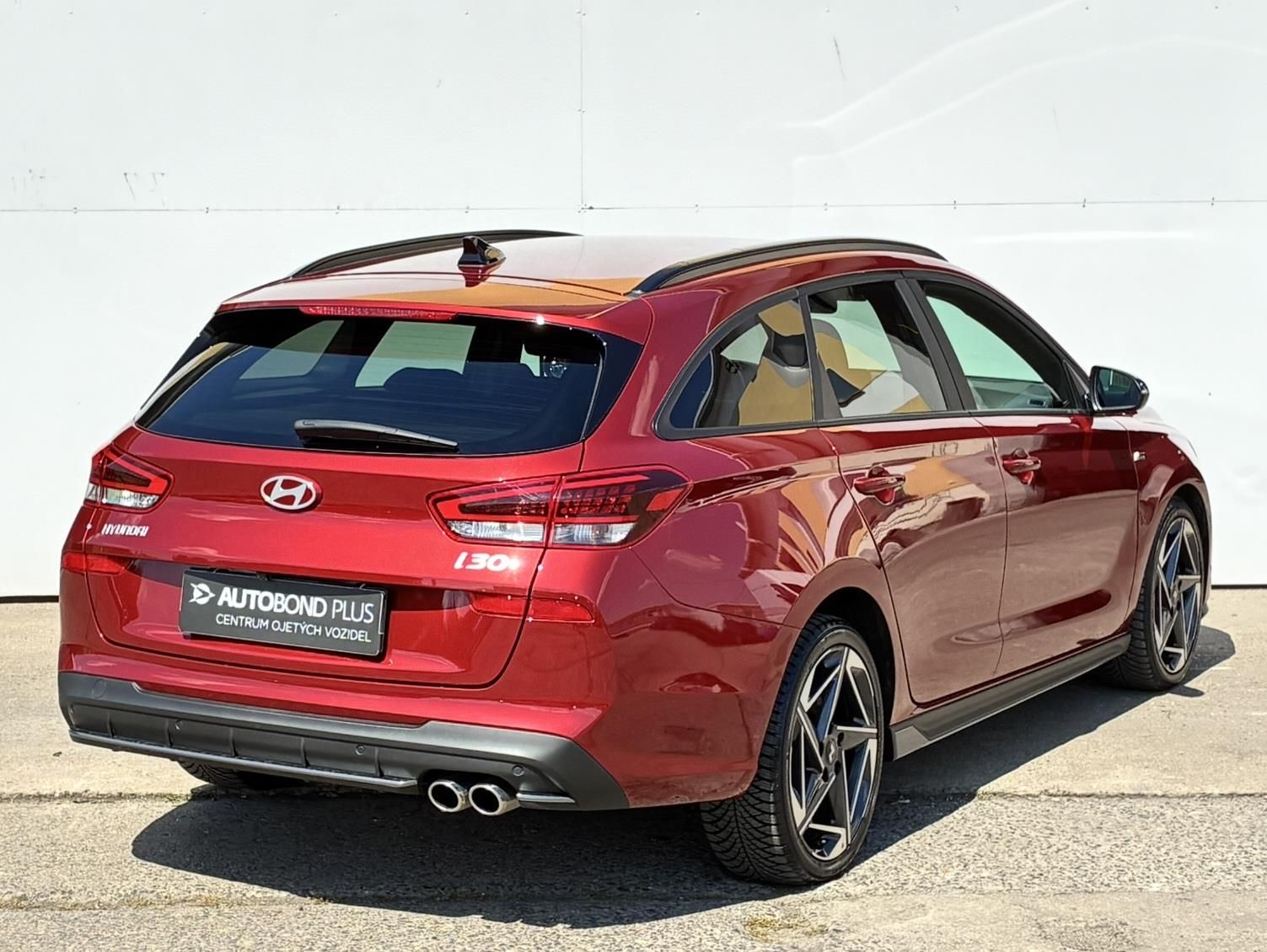 Hyundai i30, 1.5 T-GDI 103kW DCT N-Line - fotka 2