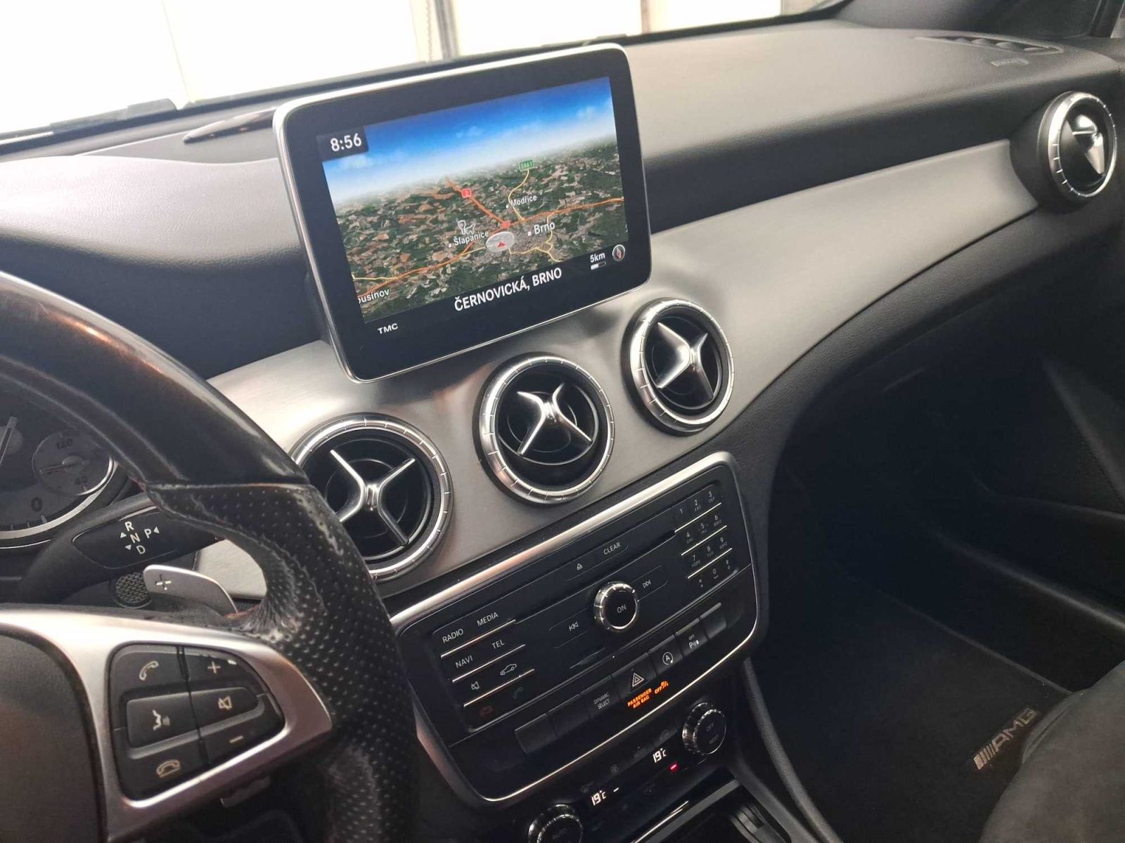 Mercedes-Benz CLA, 220 CDI, AMG Paket, Automat - fotka 3