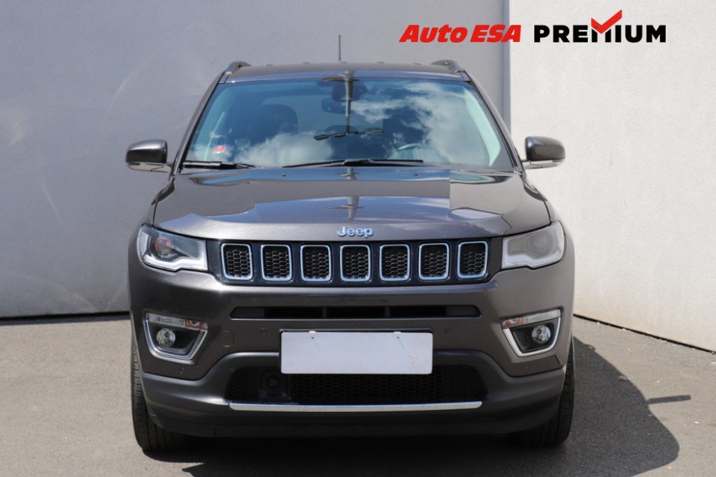Jeep Compass, 1.3,AT - fotka 2