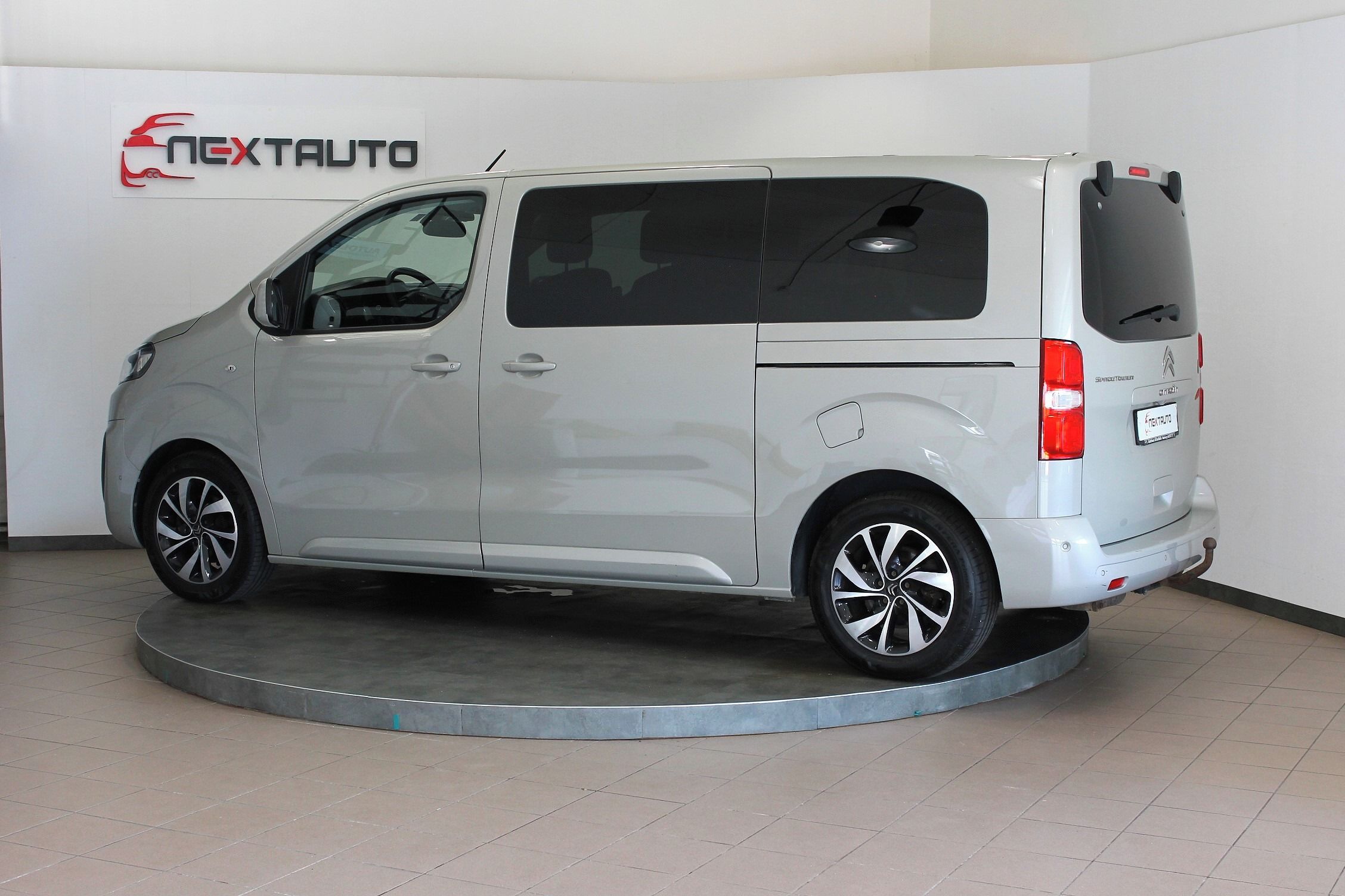 Citroën SpaceTourer, 2.0 Blue-HDI 106kW, FEEL M - fotka 3