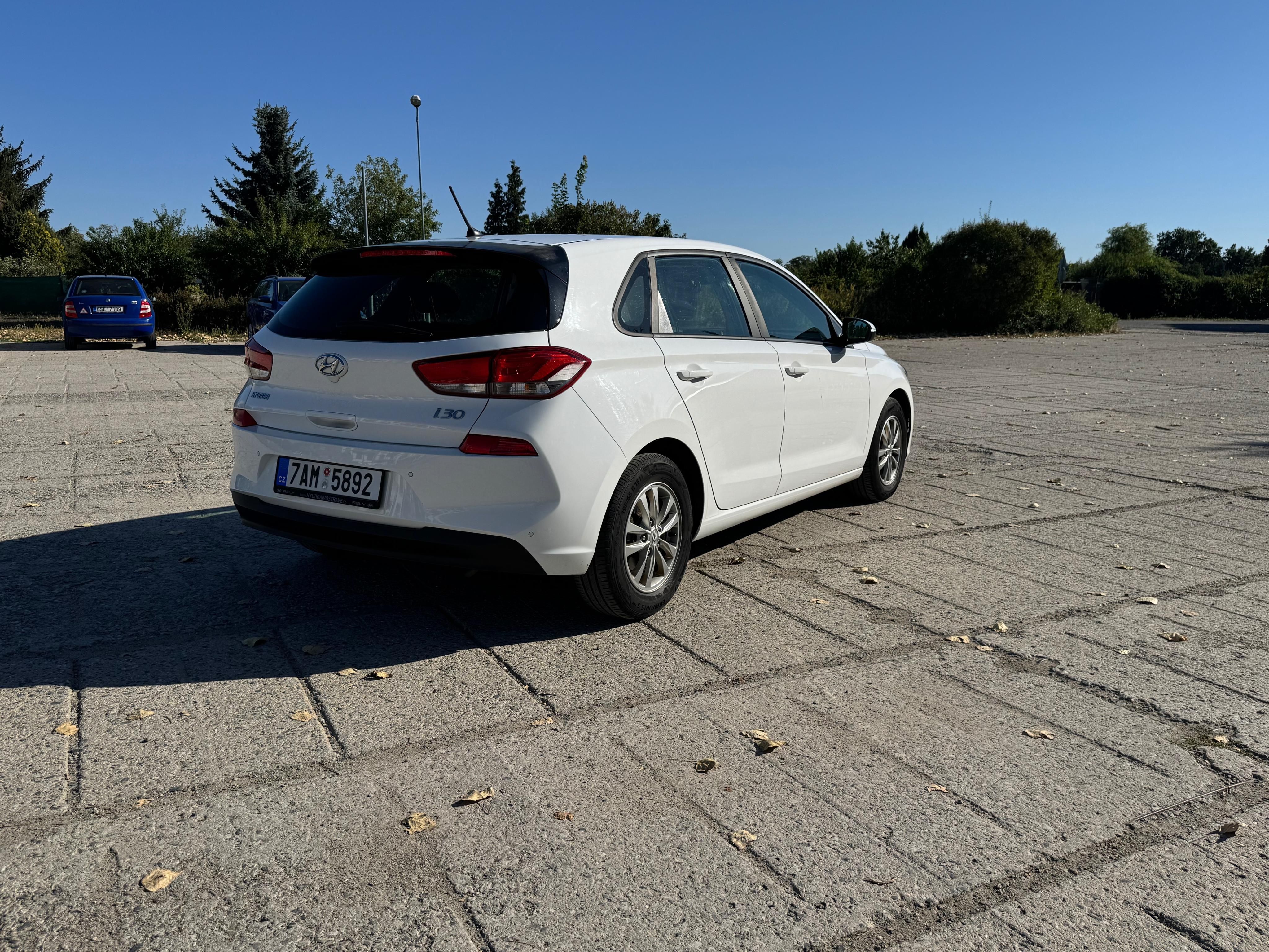 Hyundai i30, 1.4 Benzin , ODPOČET DPH - fotka 5