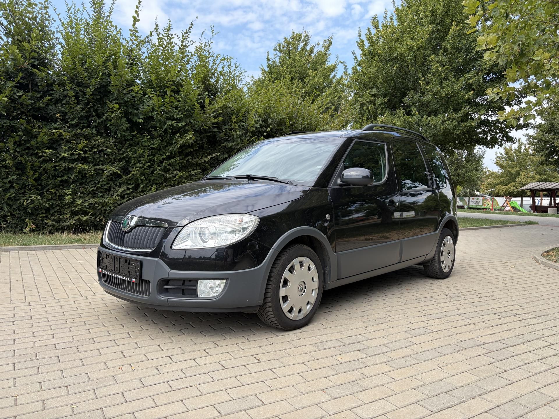 Škoda Roomster, 1.6 Scout Plus Edition - fotka 3