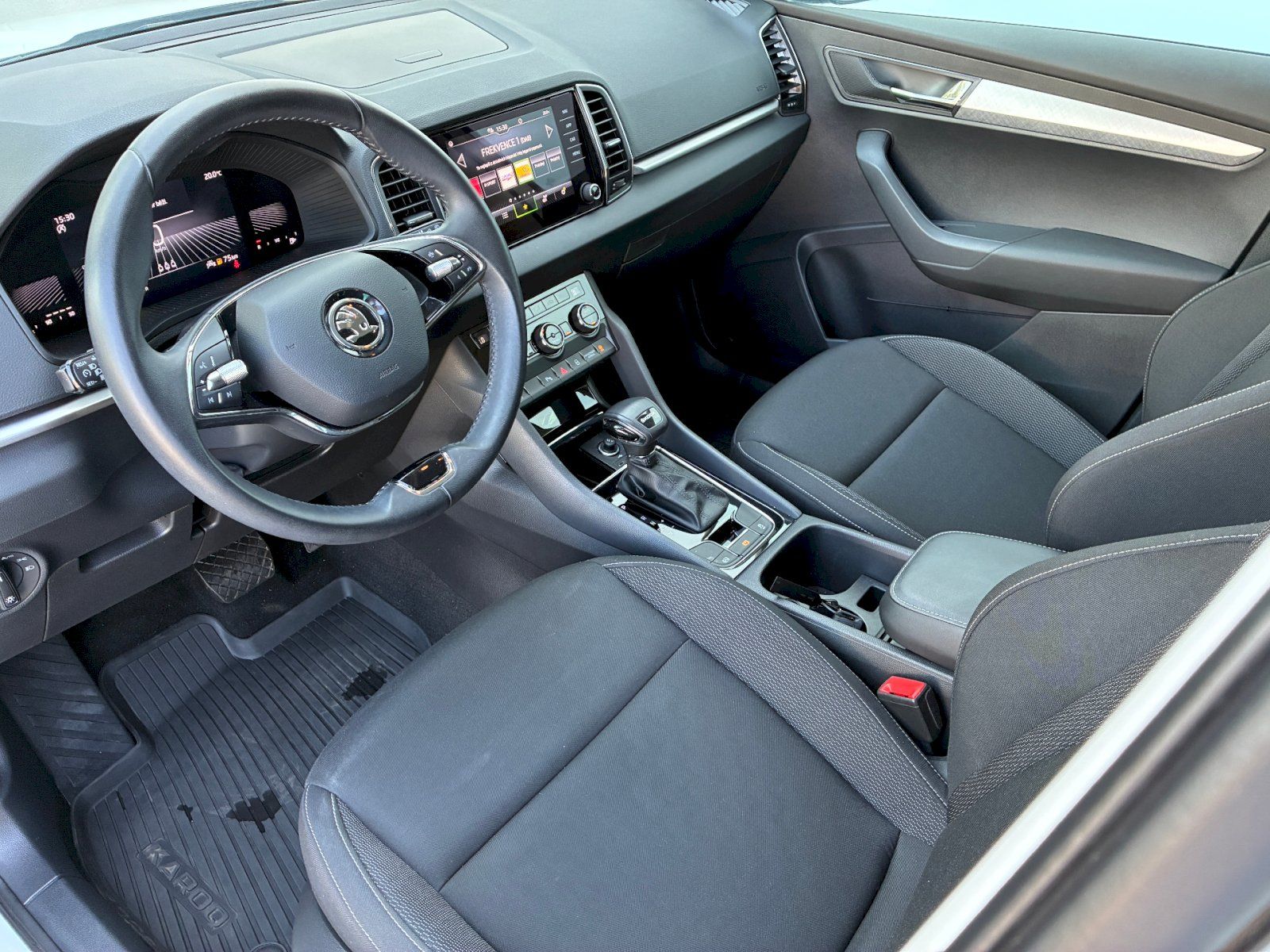 Škoda Karoq, 1,5 TSI / 110 kW Ambition DSG - fotka 5