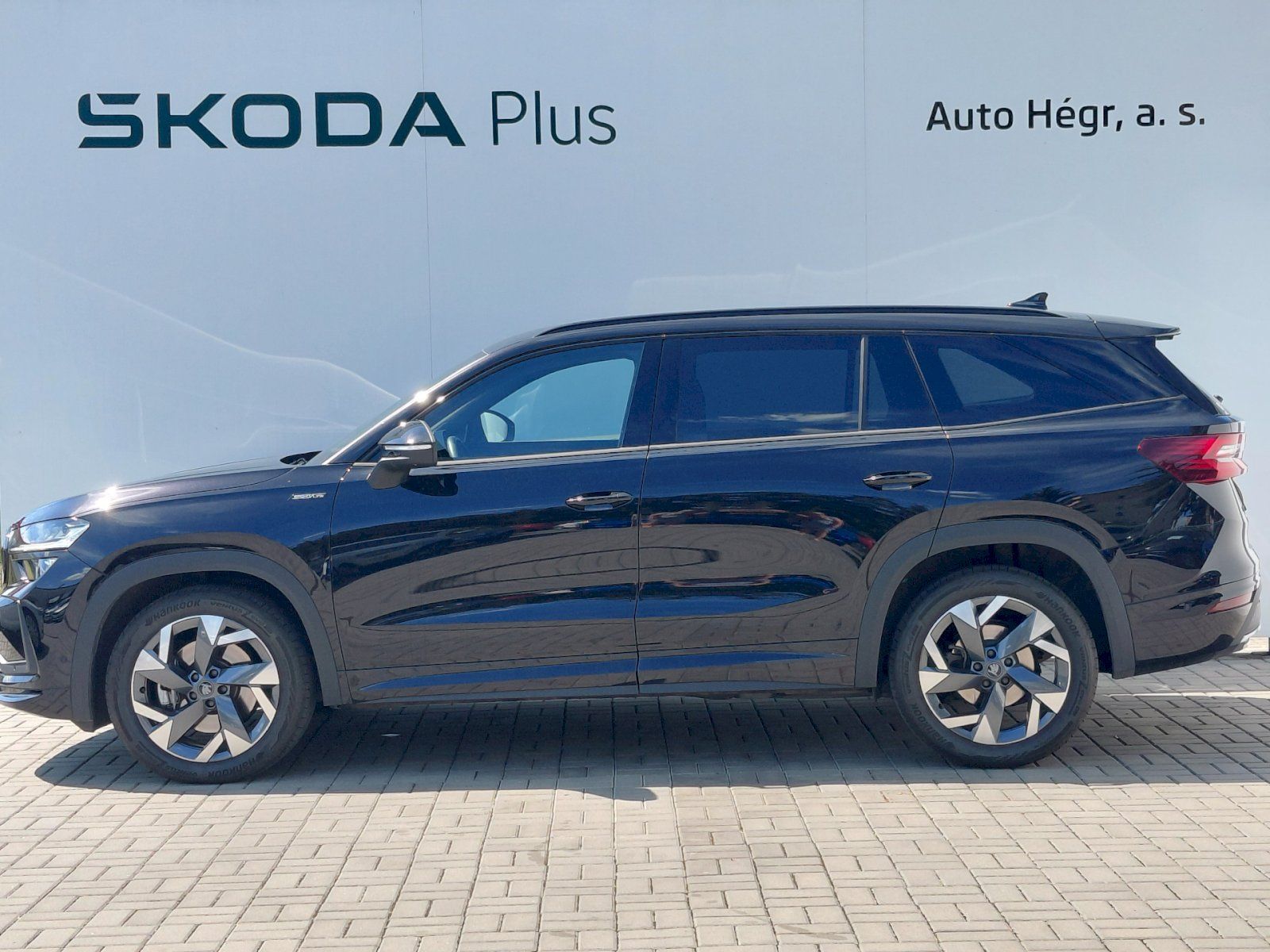 Škoda Kodiaq, 2.0 TSI 150 kW Sportline 4x4 D - fotka 3