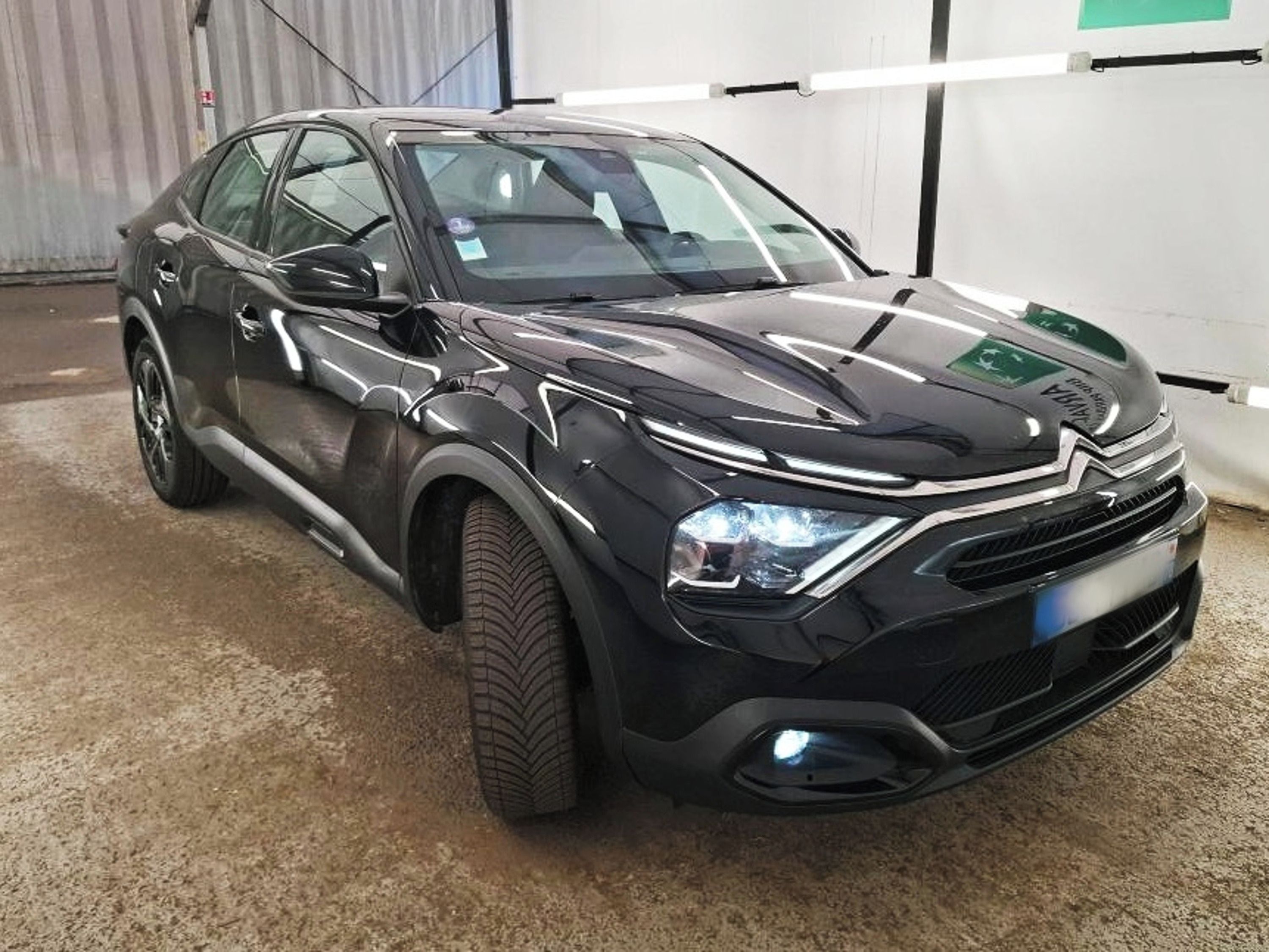 Citroën C4 X, 1.2 PT (96 kW), 79 tis. km,LED