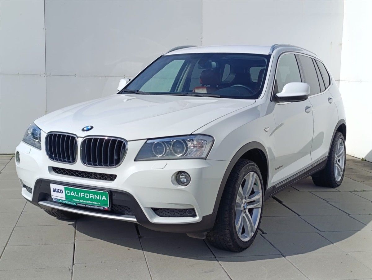 BMW X3, 2,0 D X-drive aut. Kůže Bi-xen - fotka 2