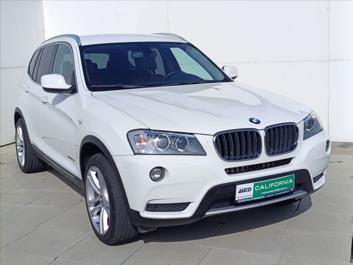 BMW X3, 2,0 D X-drive aut. Kůže Bi-xen - fotka 4