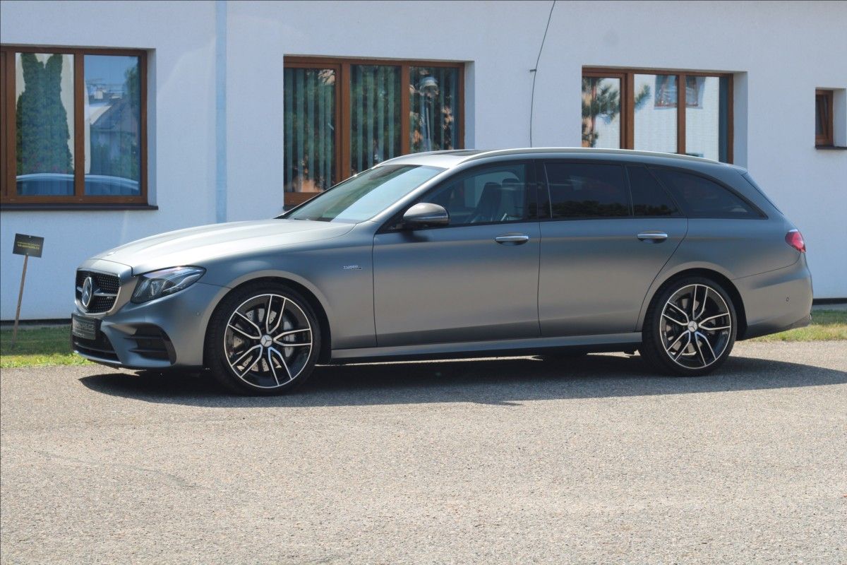 Mercedes-Benz Třídy E, 3,0   E53 AMG 4Matic+ - fotka 6