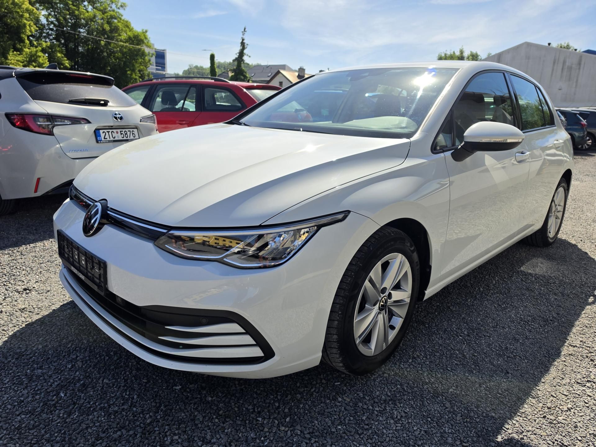 Volkswagen Golf, 1.5TSI 8 DSG Led Navi Virtual - fotka 2