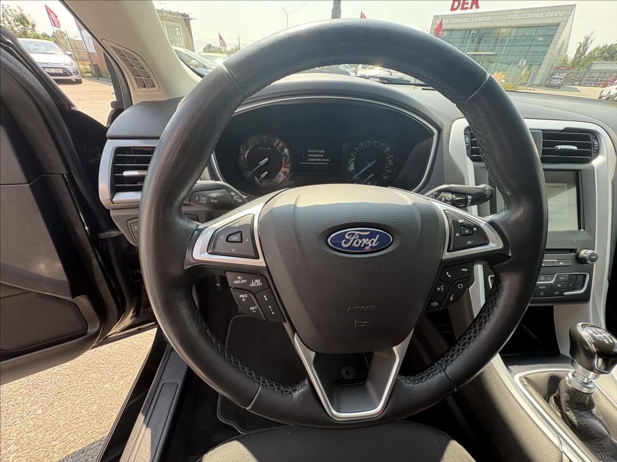 Ford Mondeo, 2,0 TDCi110kW,Led,ACC,Nav,Výhř - fotka 6
