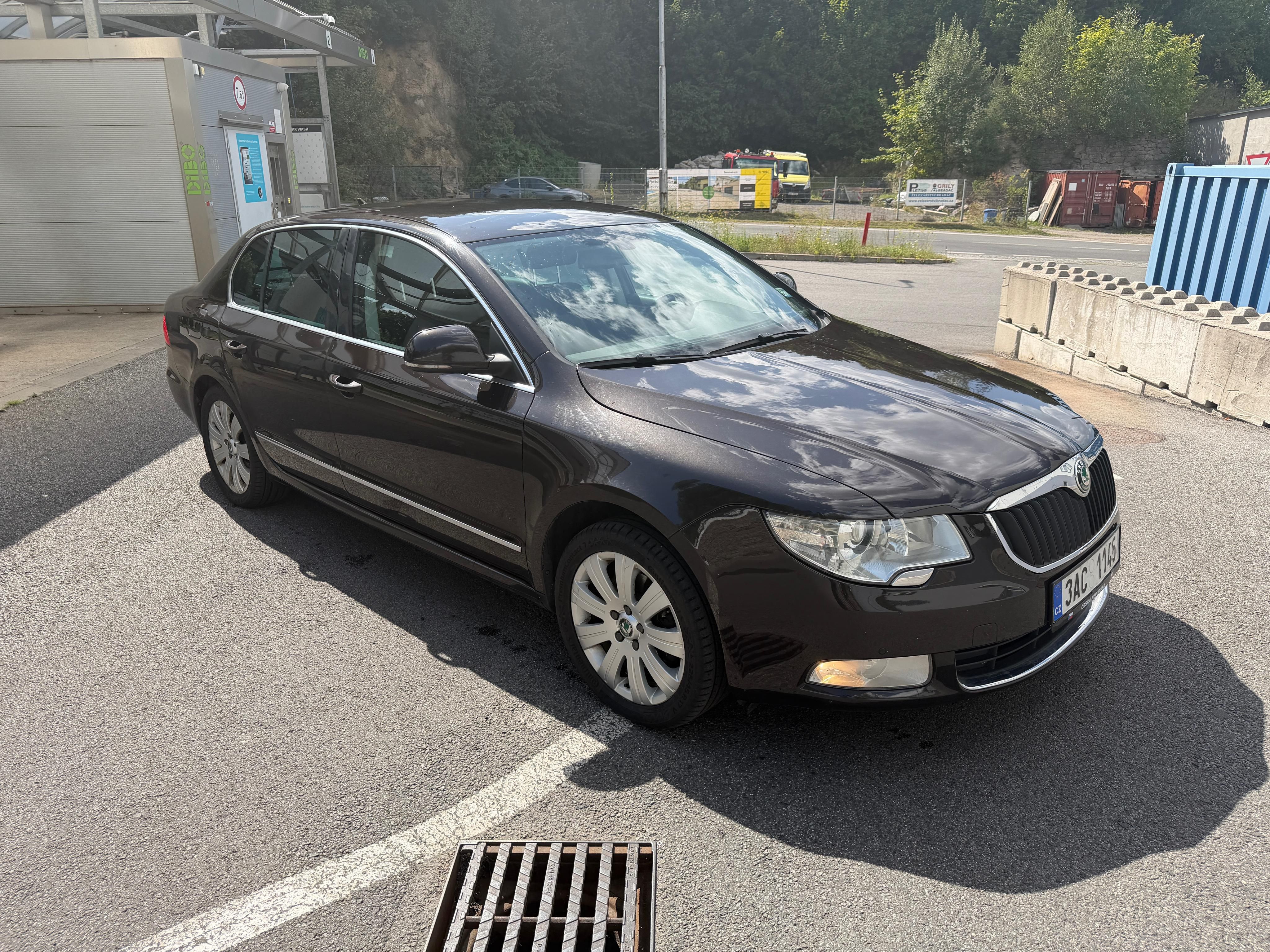 Škoda Superb, 125kw,klimatizace,automat