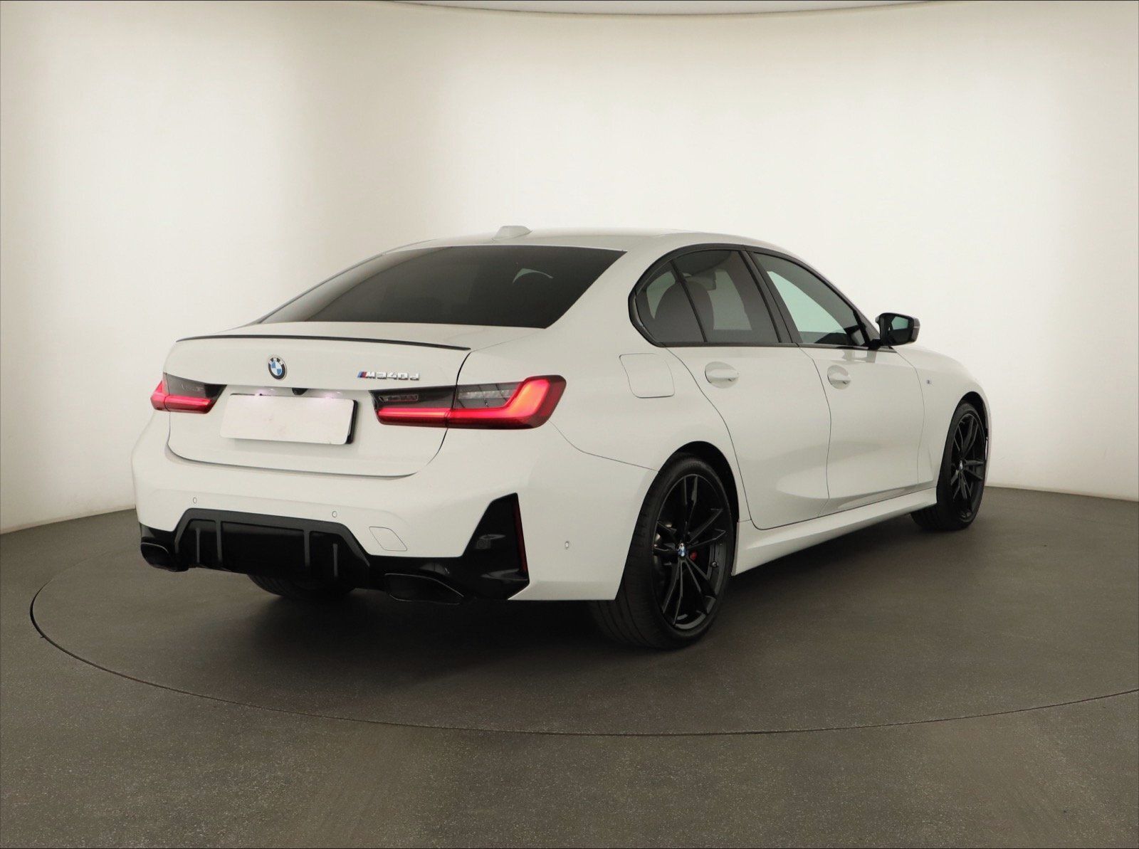 BMW Řada 3, M340 d xDrive, M Sport - fotka 5