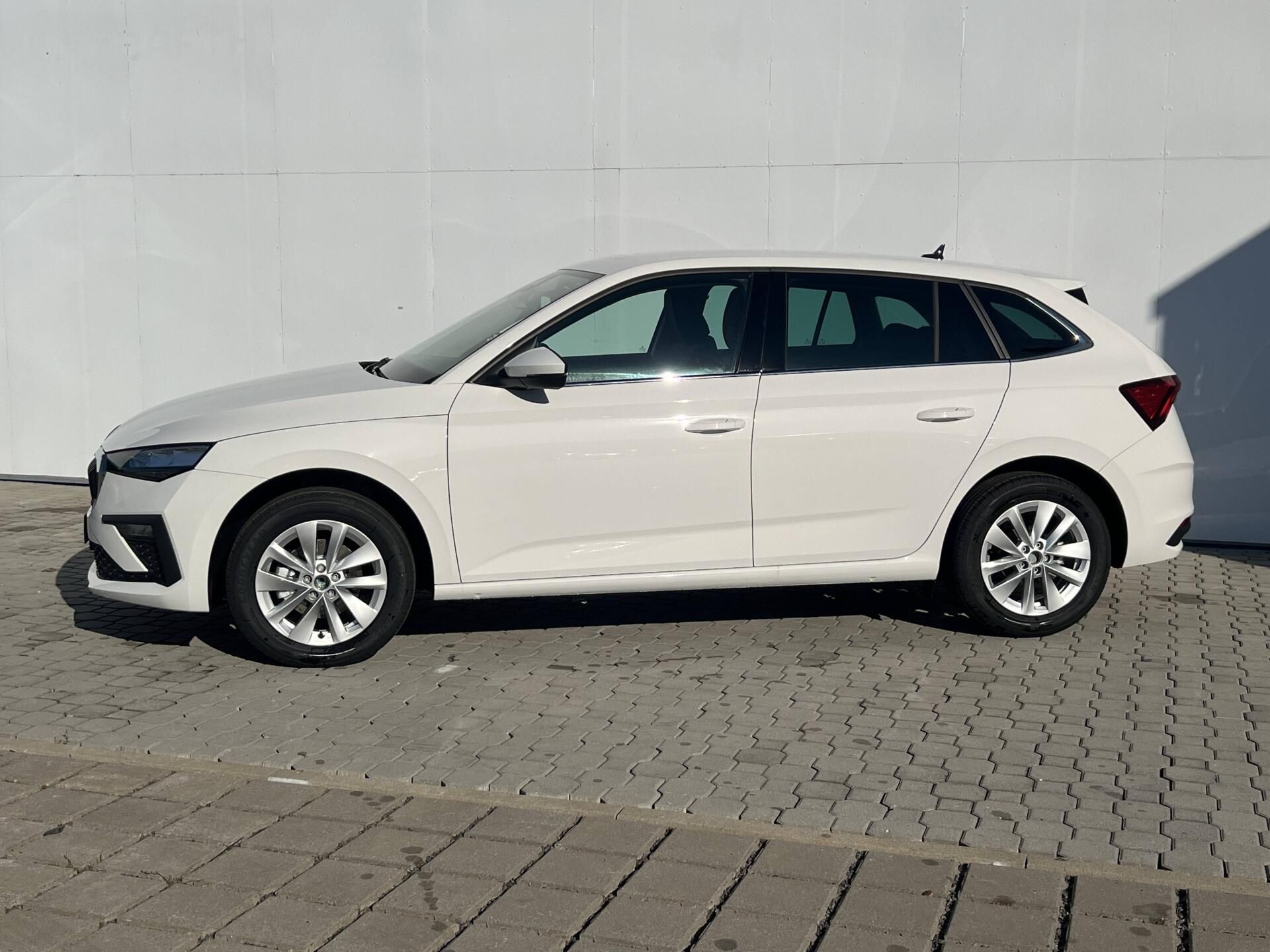 Škoda Scala, Top Selection 6MP 1,0TSI - fotka 2
