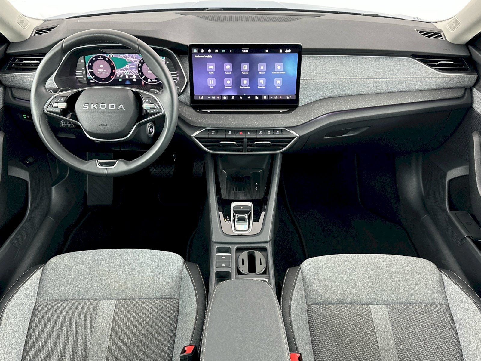 Škoda Octavia, DSG 2.0TDI 110kW Top Selection - fotka 5