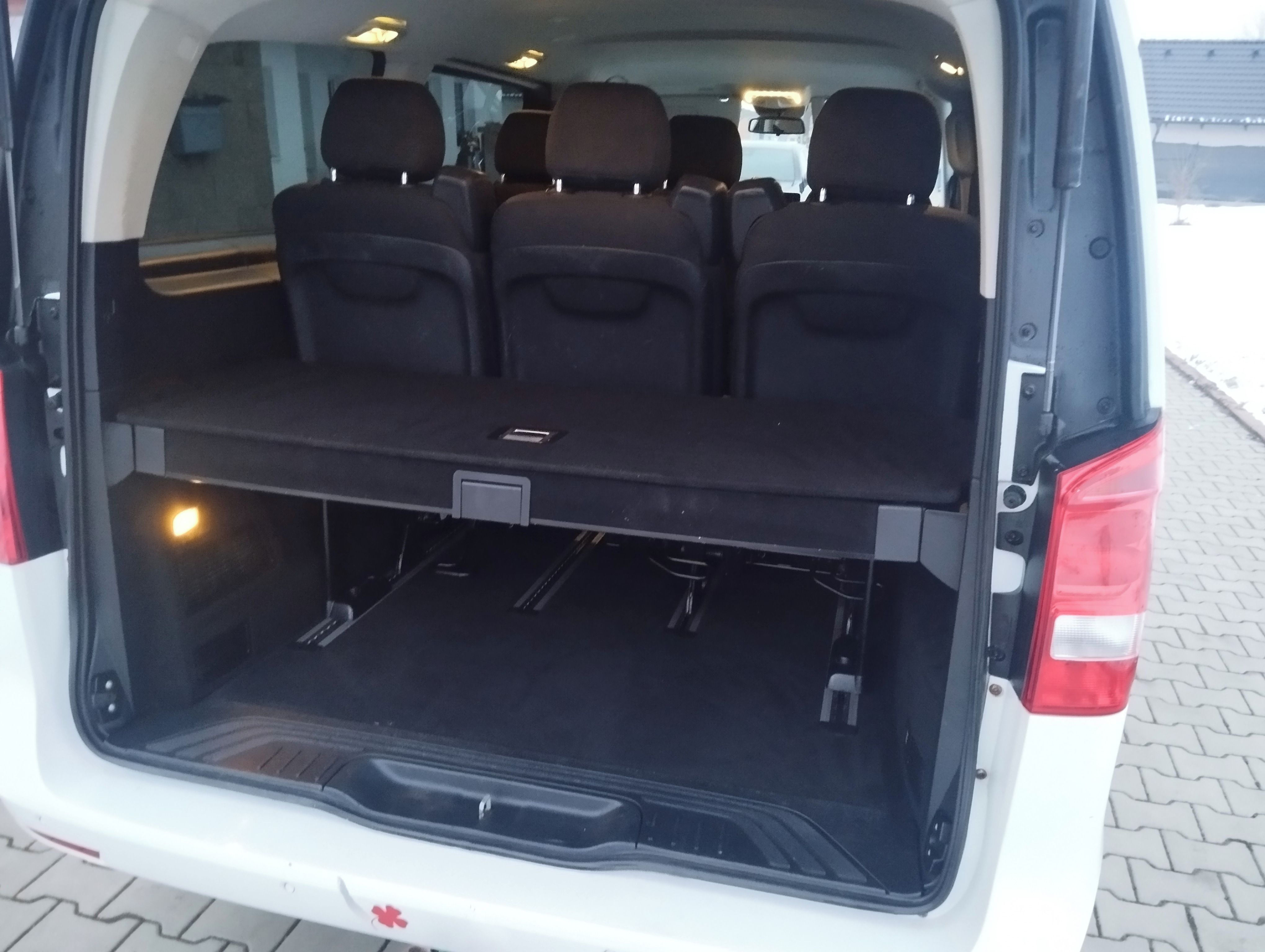 Mercedes-Benz Třídy V, Mercedes Benz V 220 CDI - fotka 5