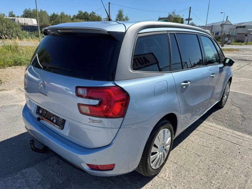 Citroën Grand C4 Picasso, 1,6 HDi 85kW 7 míst!!! - fotka 6