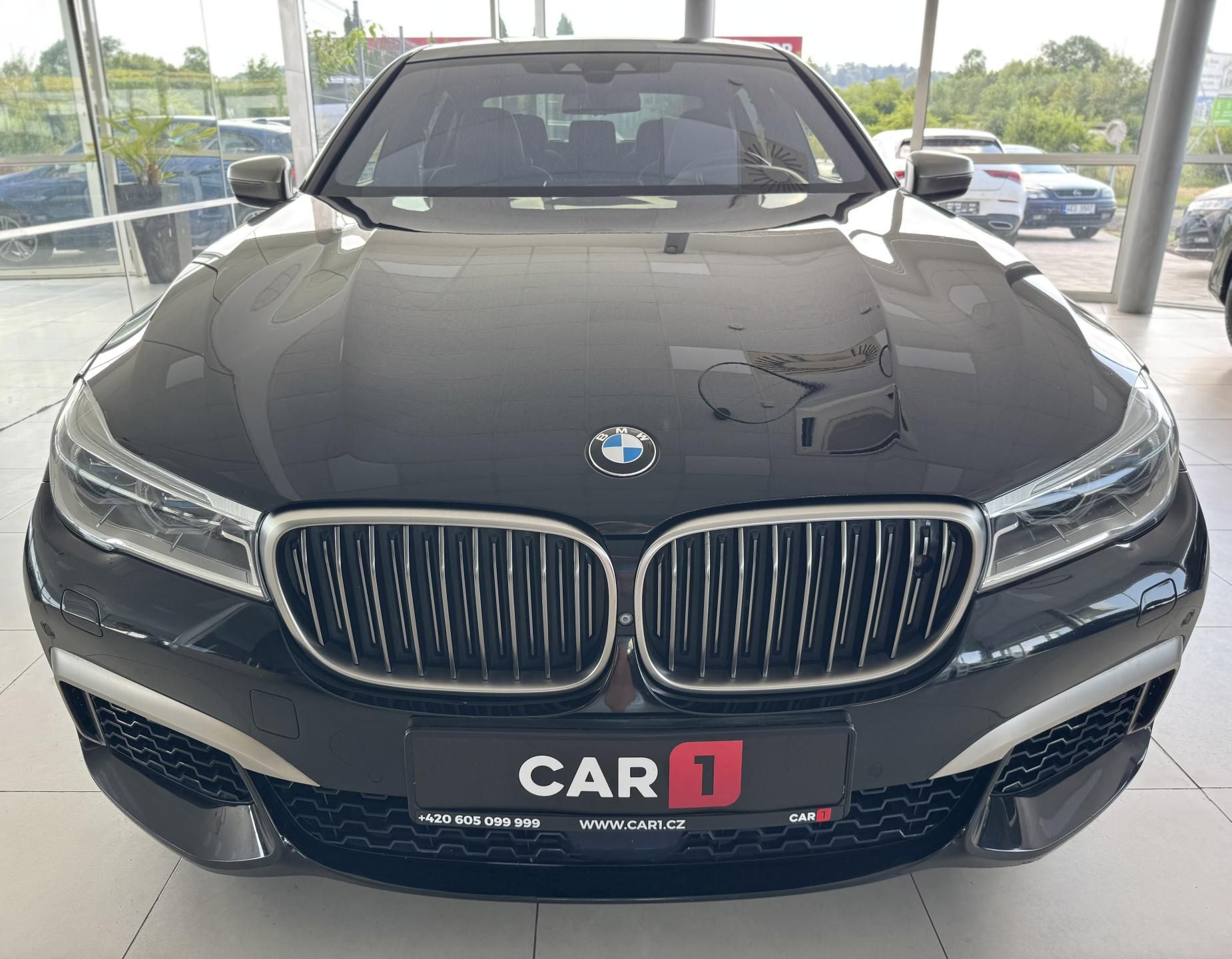 BMW Řada 7, M760 Li xDrive*Nový Motor*DPH - fotka 3