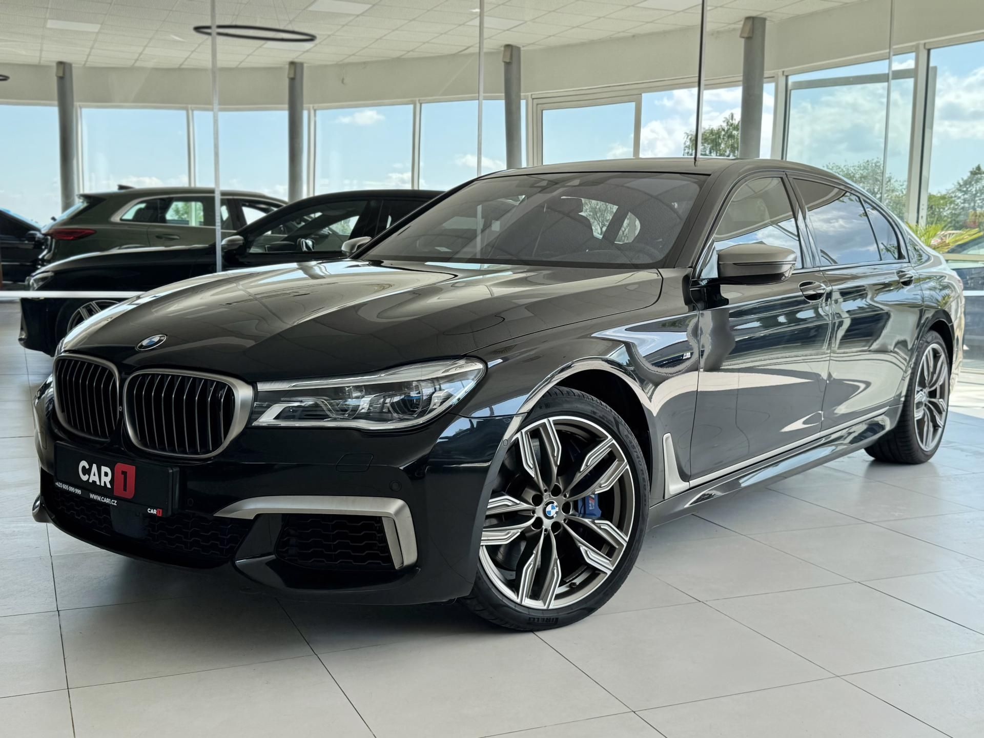 BMW Řada 7, M760 Li xDrive*Nový Motor*DPH