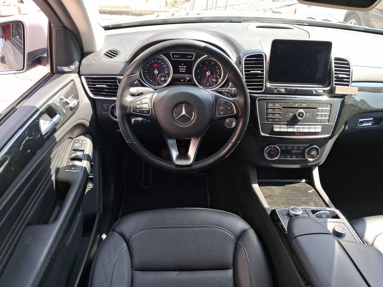 Mercedes-Benz GLE, 4MATIC, AMG line - fotka 3