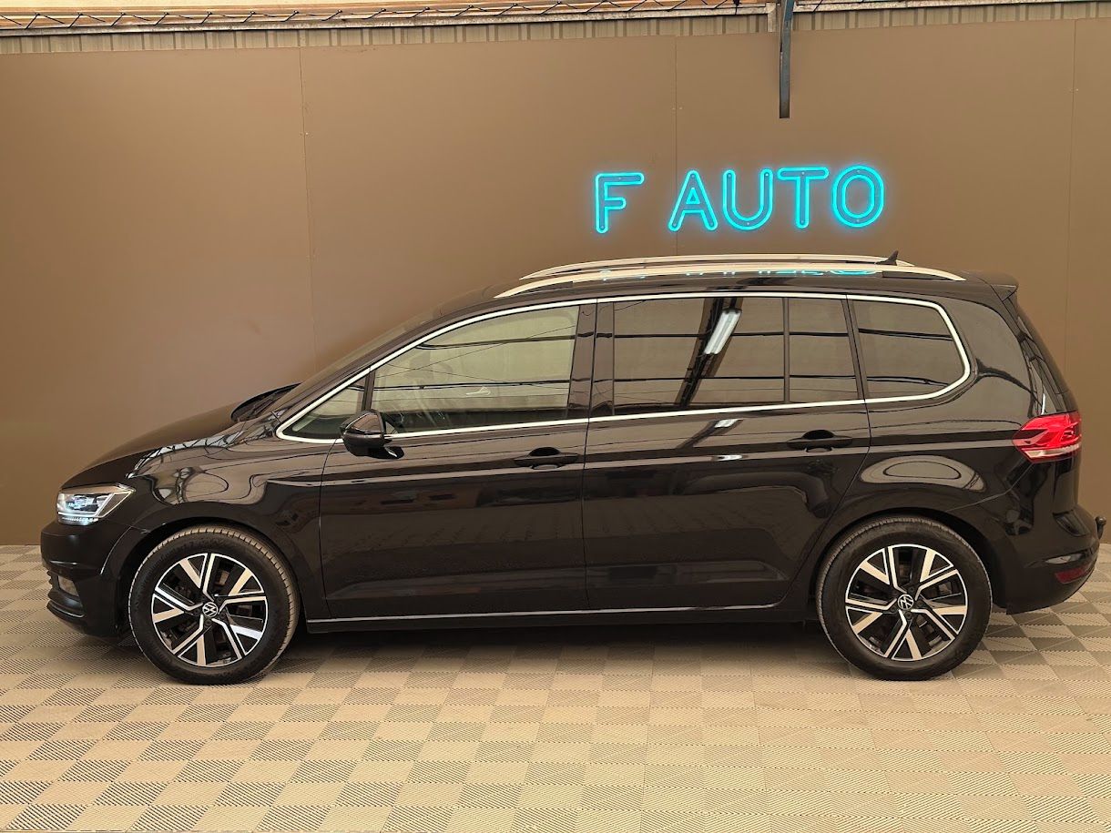Volkswagen Touran, 2.0 TDi SCR Highline - fotka 5
