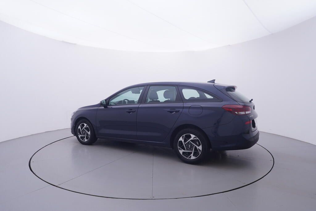 Hyundai i30, Comfort 1.0 GDI 73 kW - fotka 3