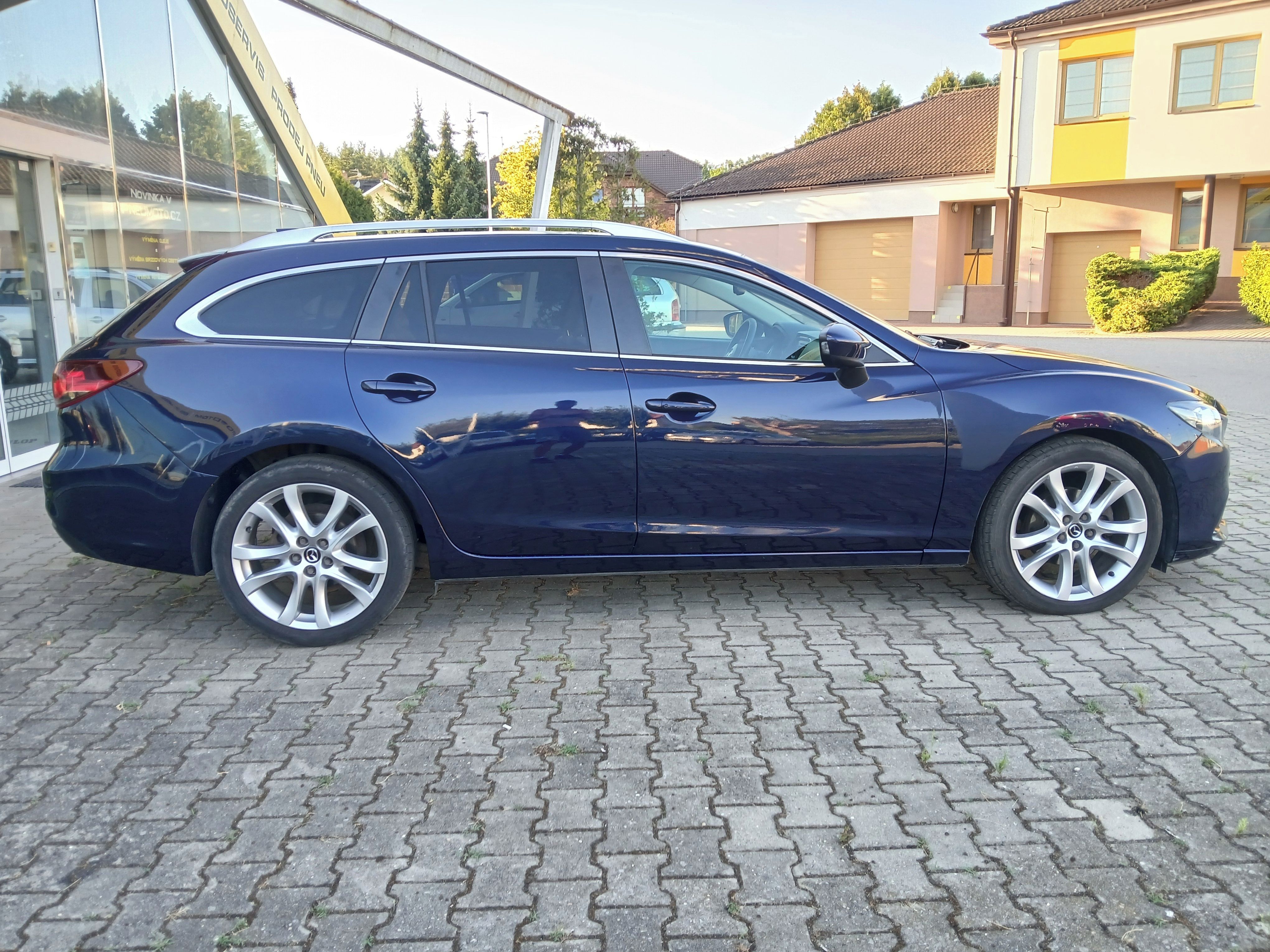 Mazda 6, 2.2d, 129kW, aut., 1.majitel - fotka 6