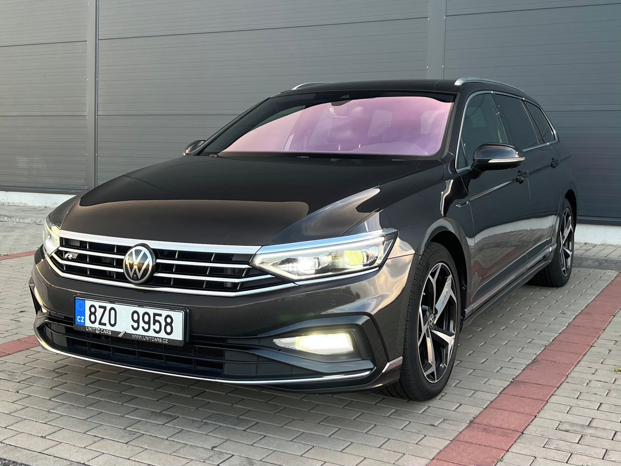 Volkswagen Passat, 2.0 TDI-DSG-R-LINE