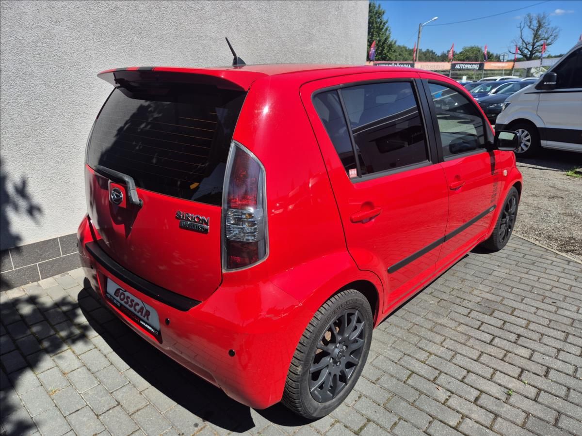 Daihatsu Sirion, 1,0 i 51Kw Klima ALU - fotka 6