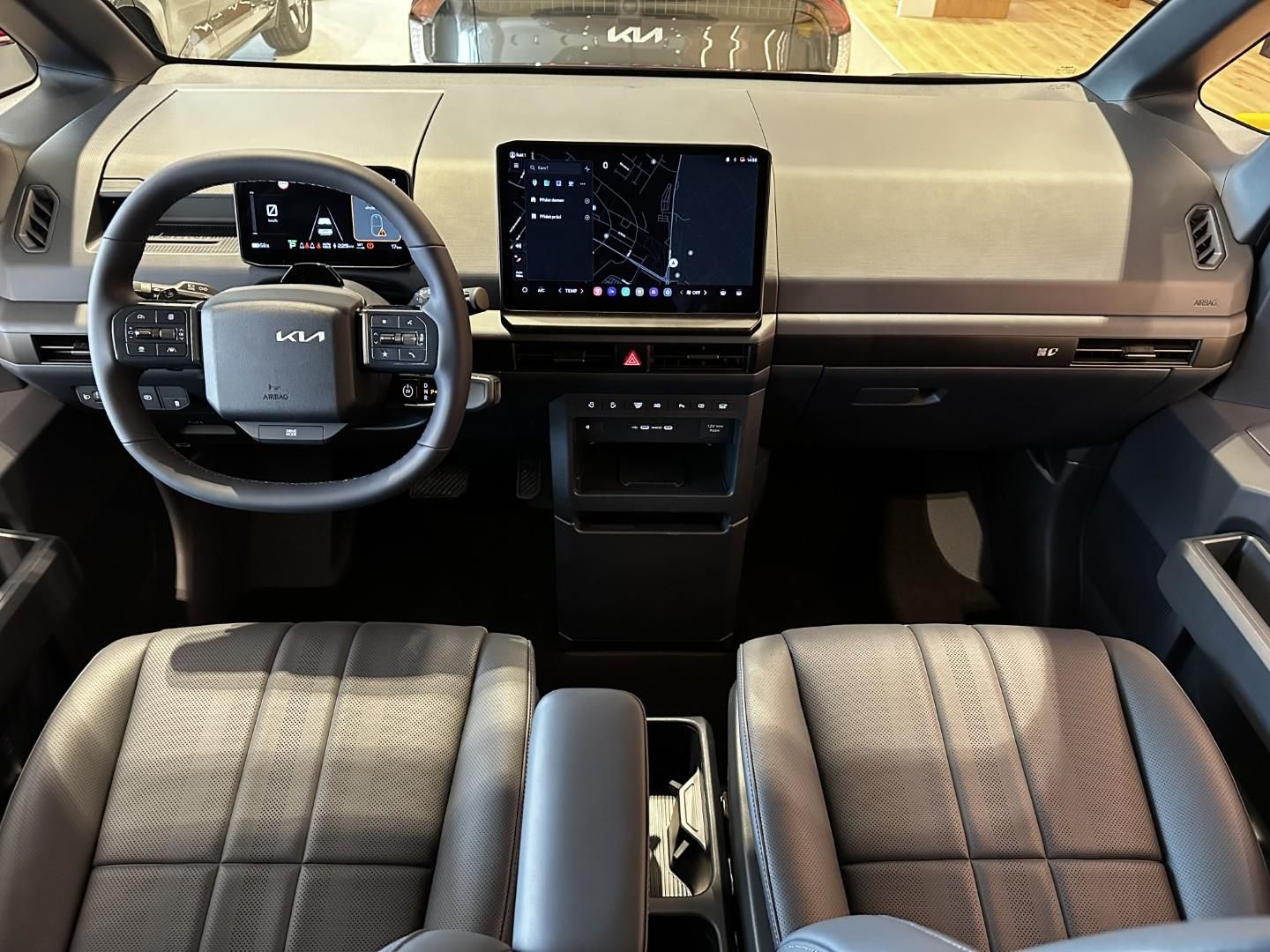 Kia PV5, EV 120kW ELITE 120 KW + 71,2 K - fotka 5