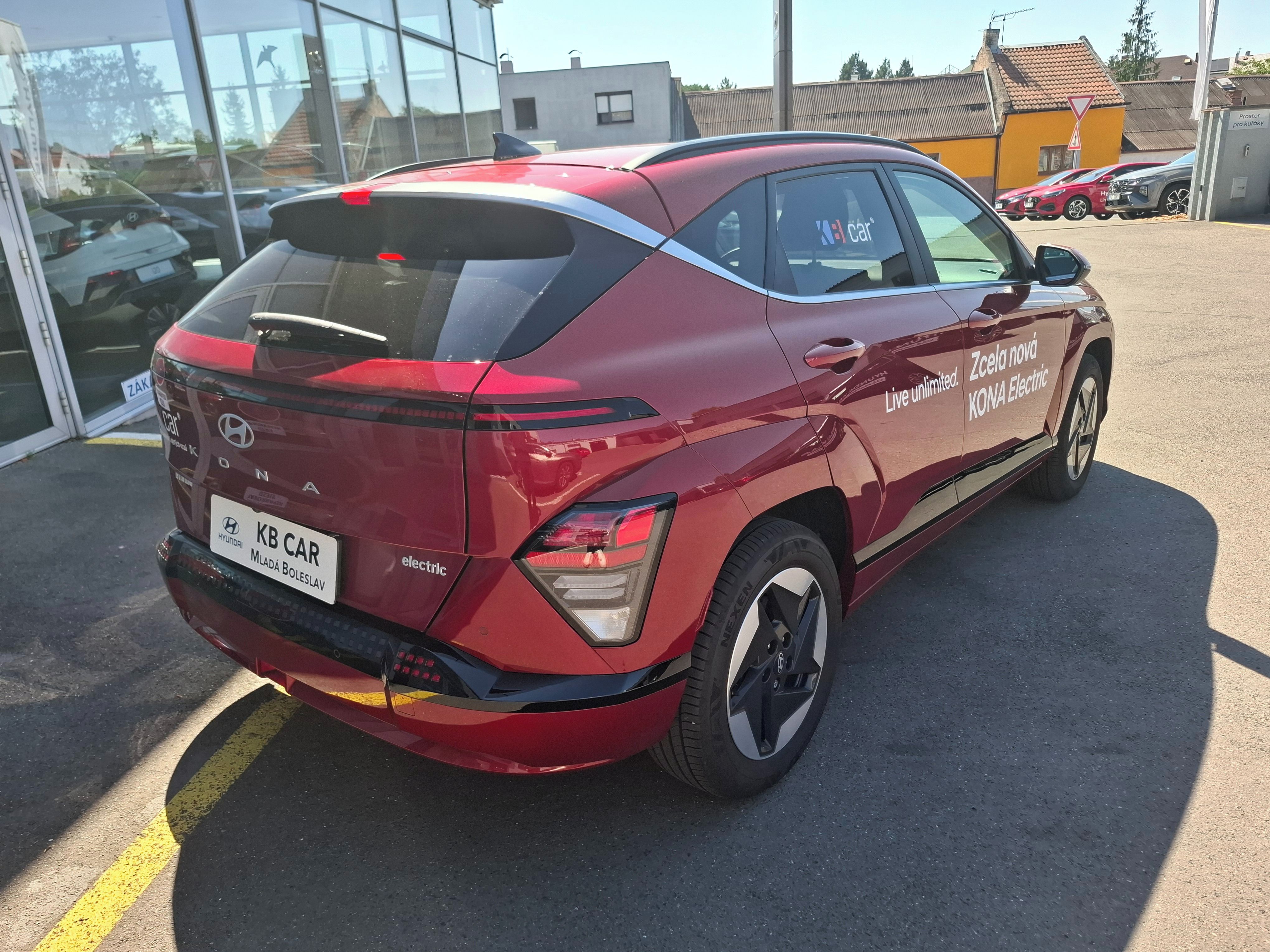 Hyundai Kona, EV 64,8kWh CZECH EDITION - fotka 5