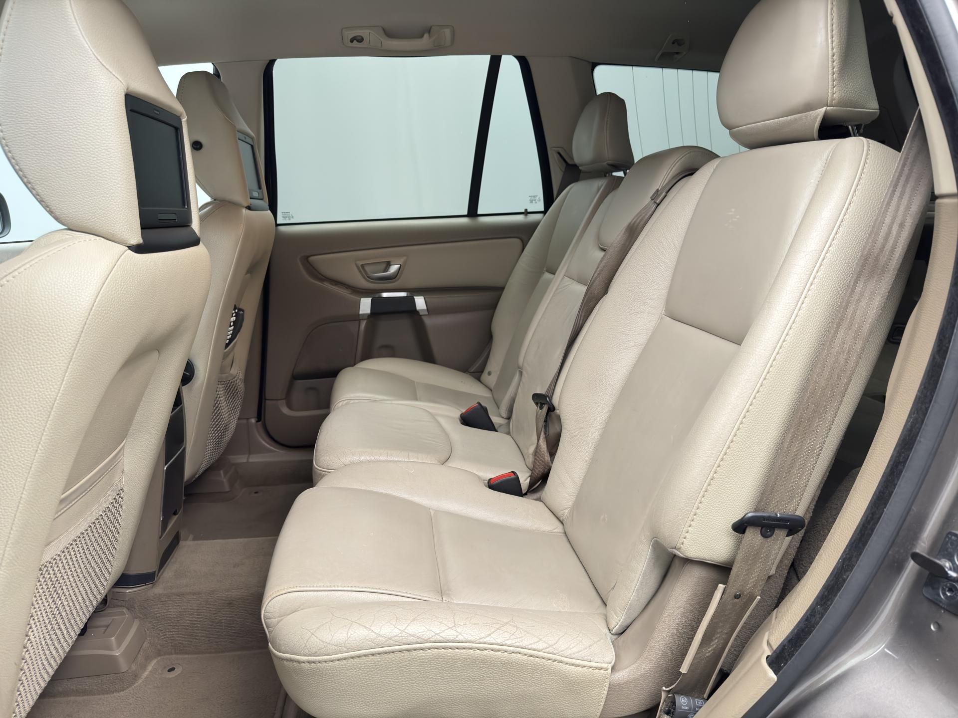 Volvo XC90, D5 AWD SUMMUM AUT CZ - fotka 6