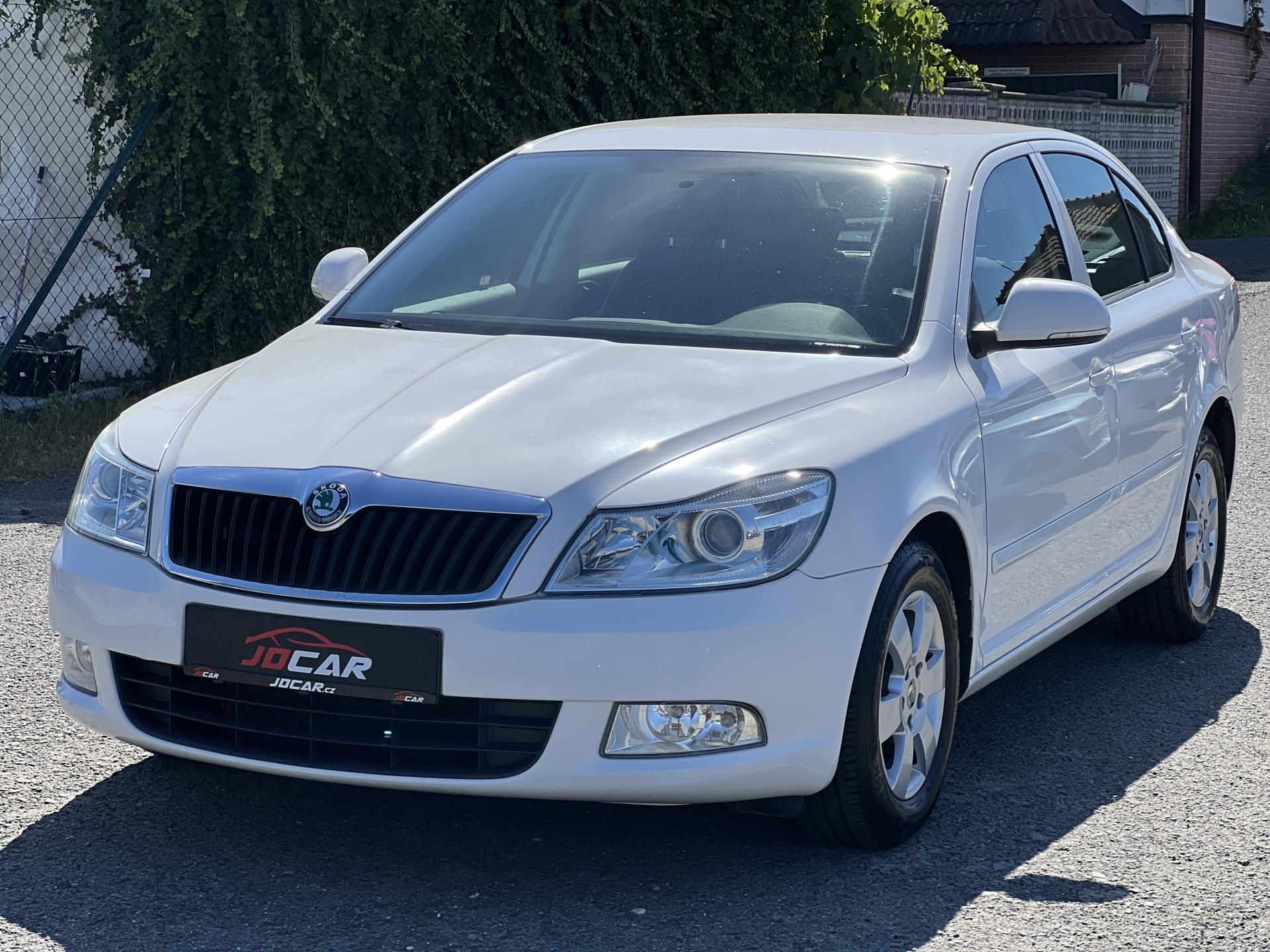 Škoda Octavia, 1.6TDi 77kw TEMPOMAT ALU ČR