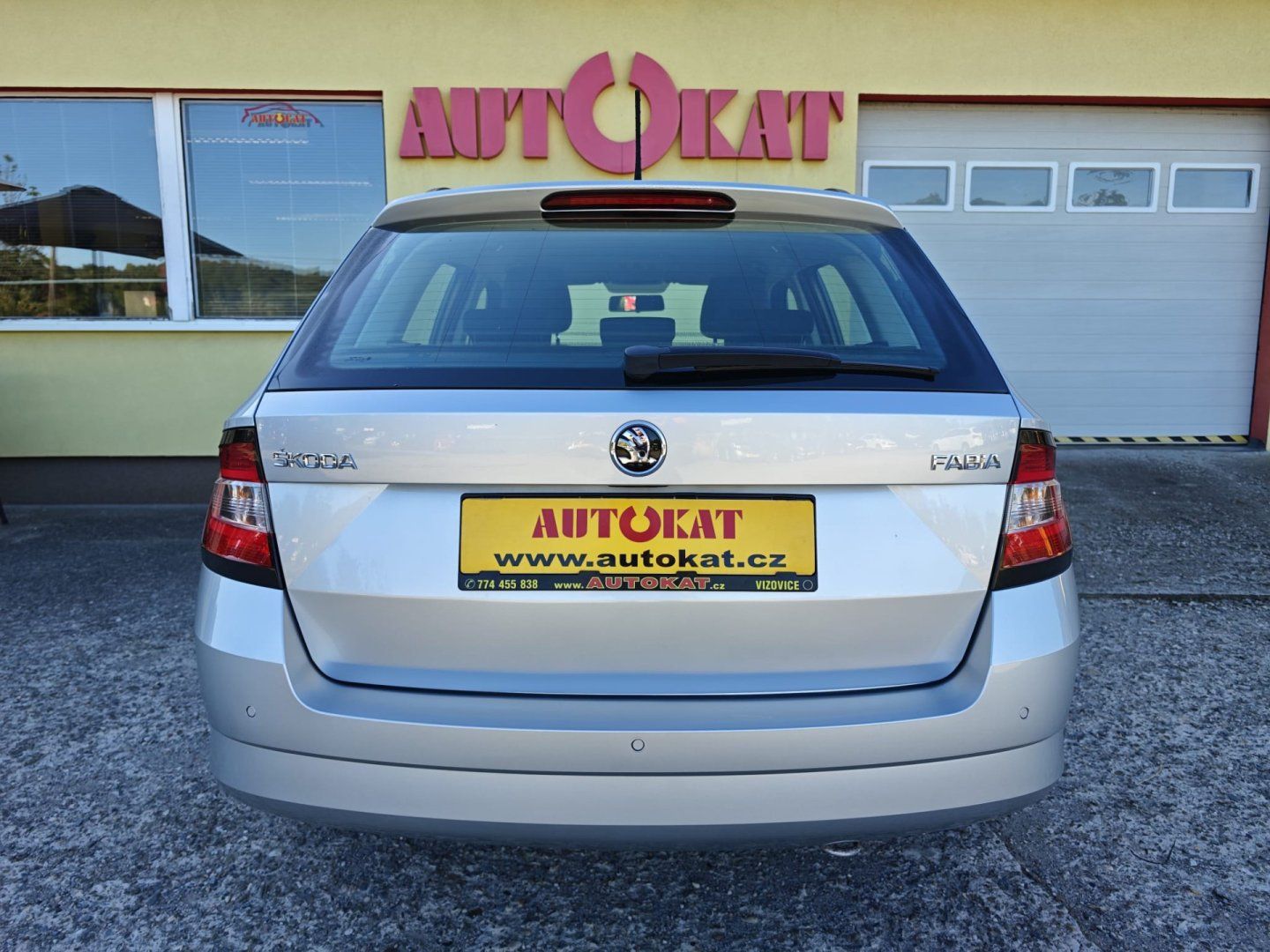 Škoda Fabia, 1.2 TSi 66kw/ Tempomat/1.MAJ - fotka 4
