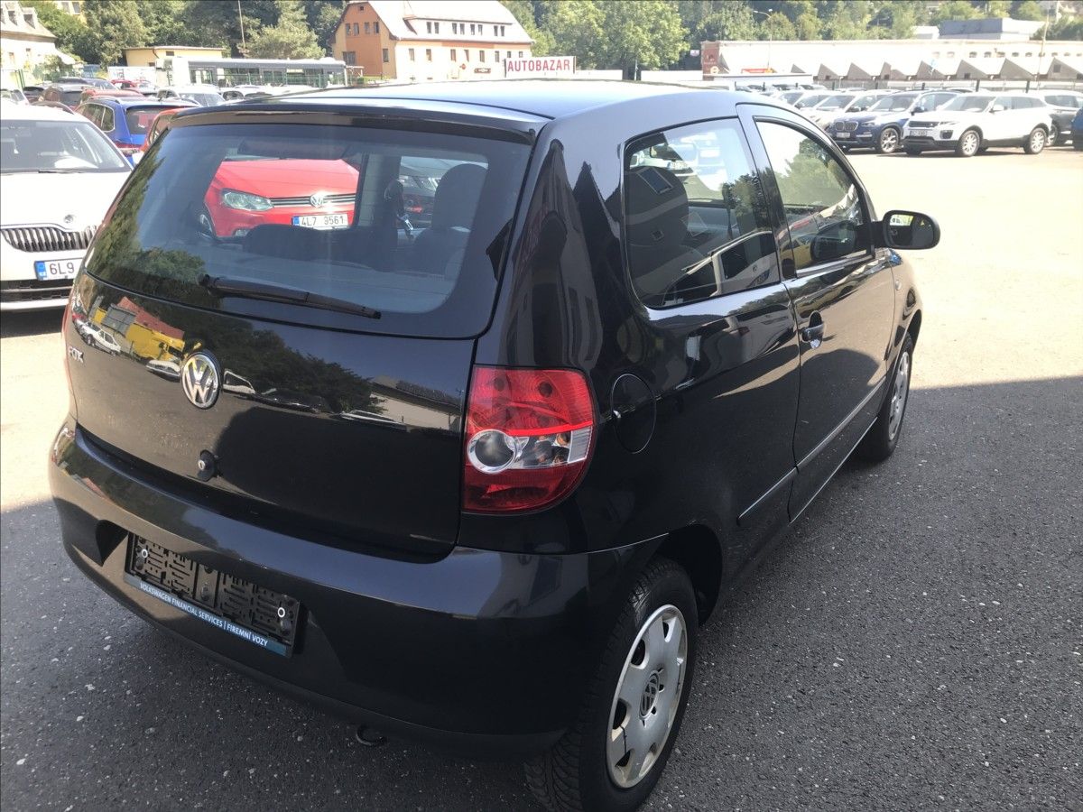 Volkswagen Fox, 1,2 HTP 40kW - fotka 5