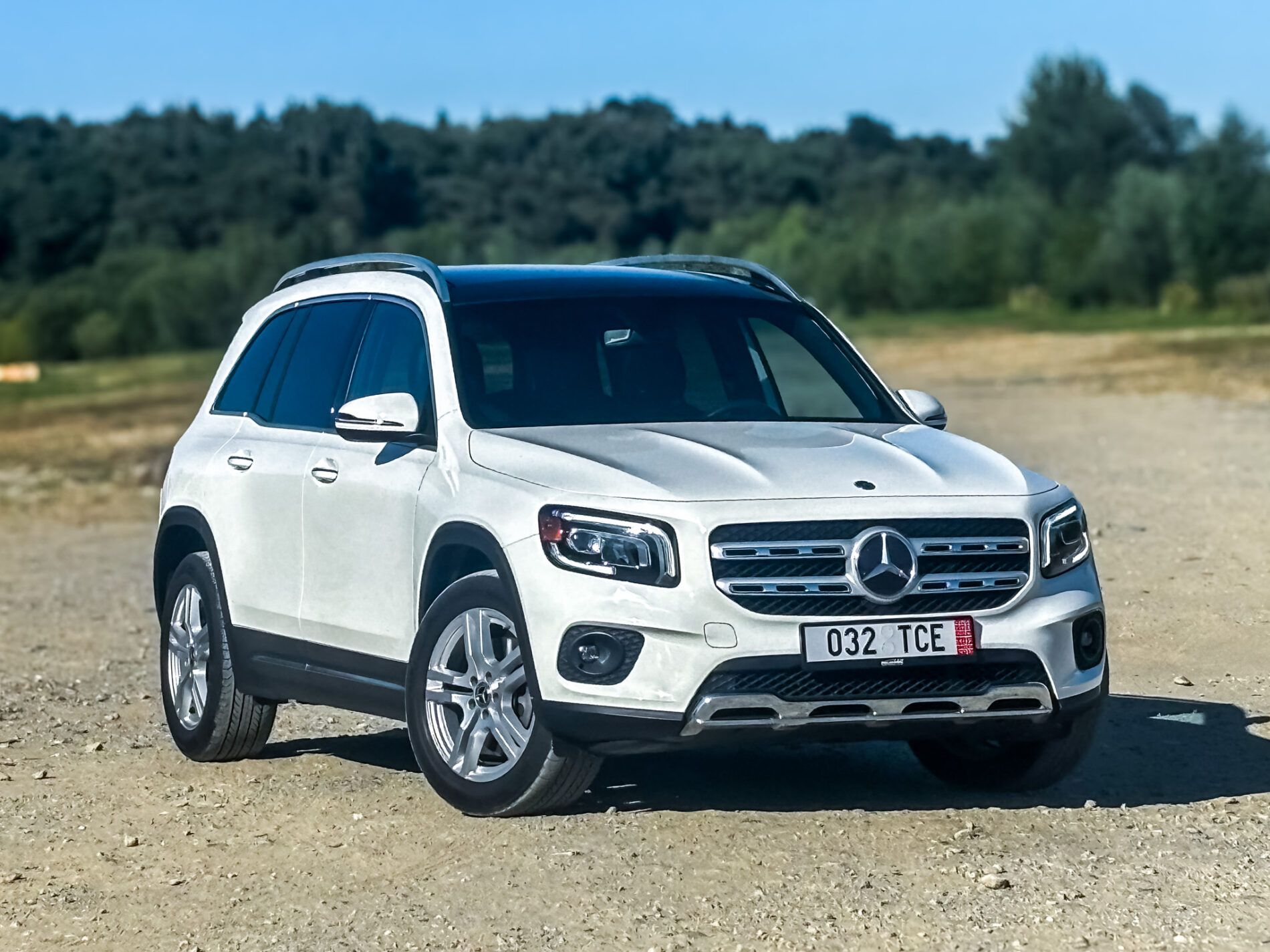 Mercedes-Benz GLB - fotka 3